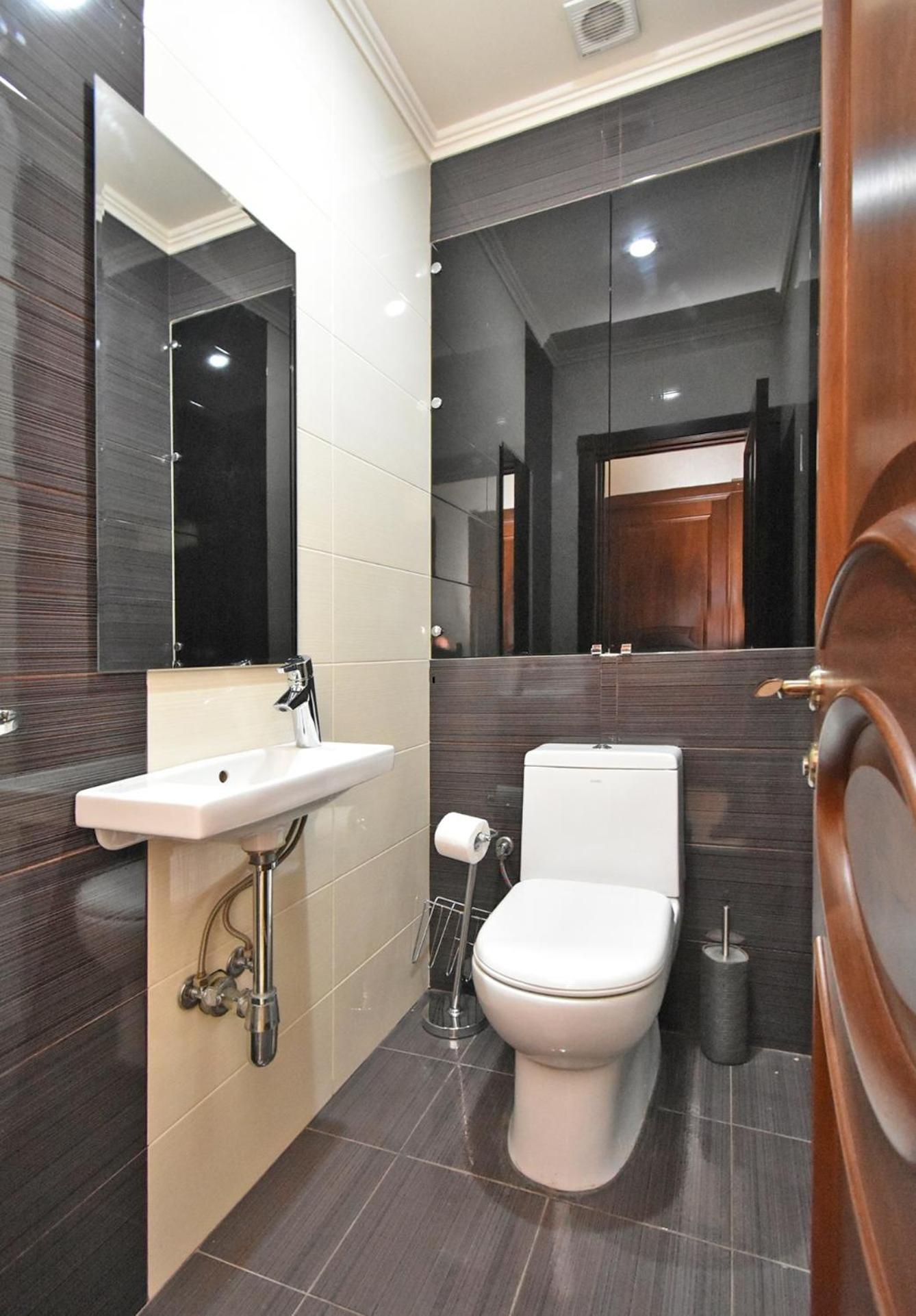 2 Bedrooms Luxury Apartment Near Republic Square