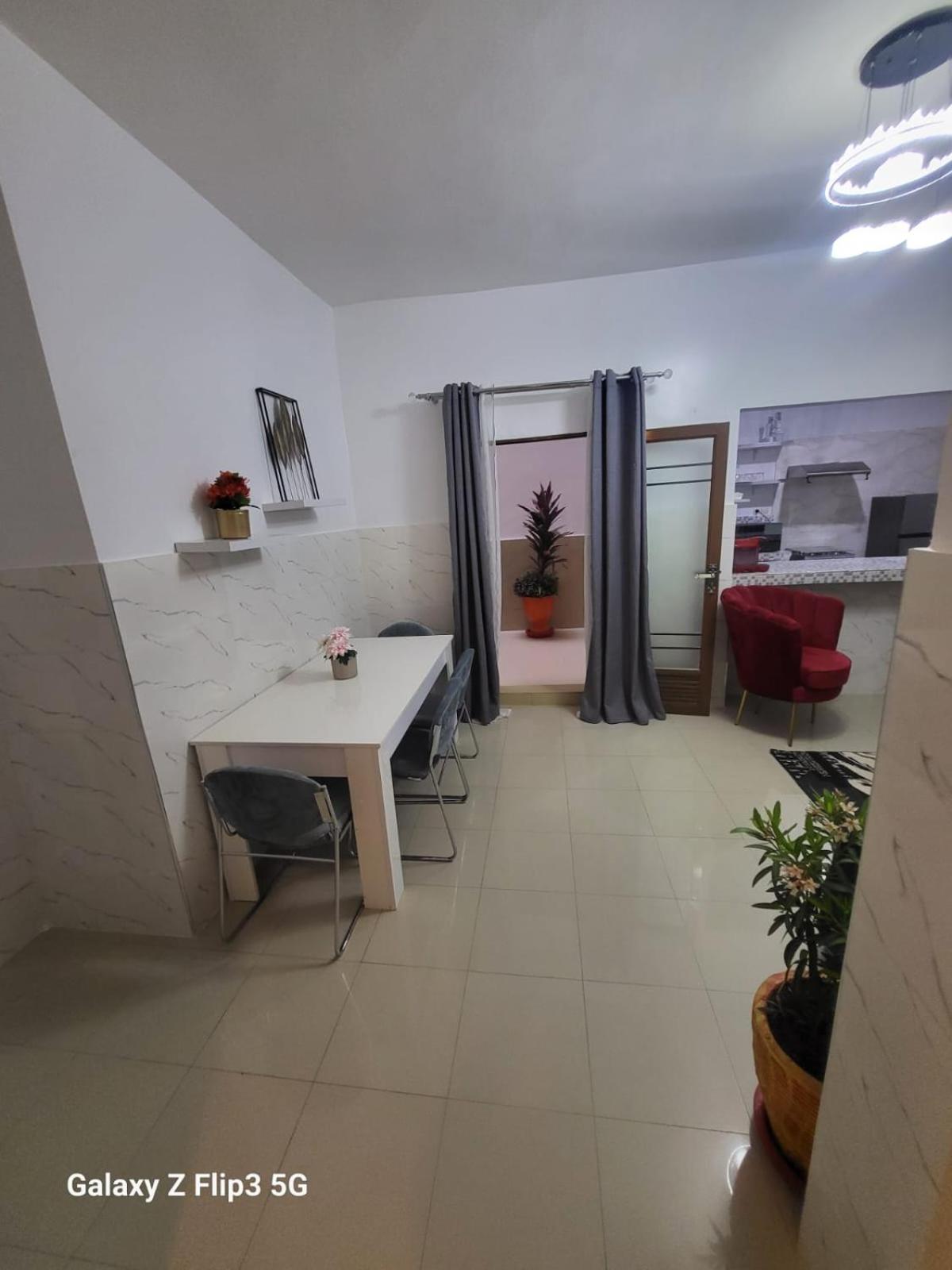 Paradis Appartement view 3