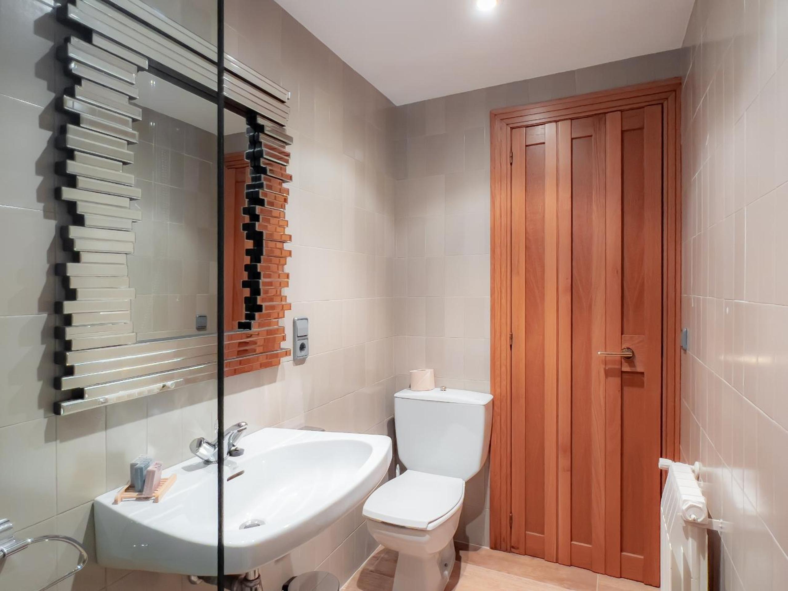 Majordoms - Sports Villa Banyoles