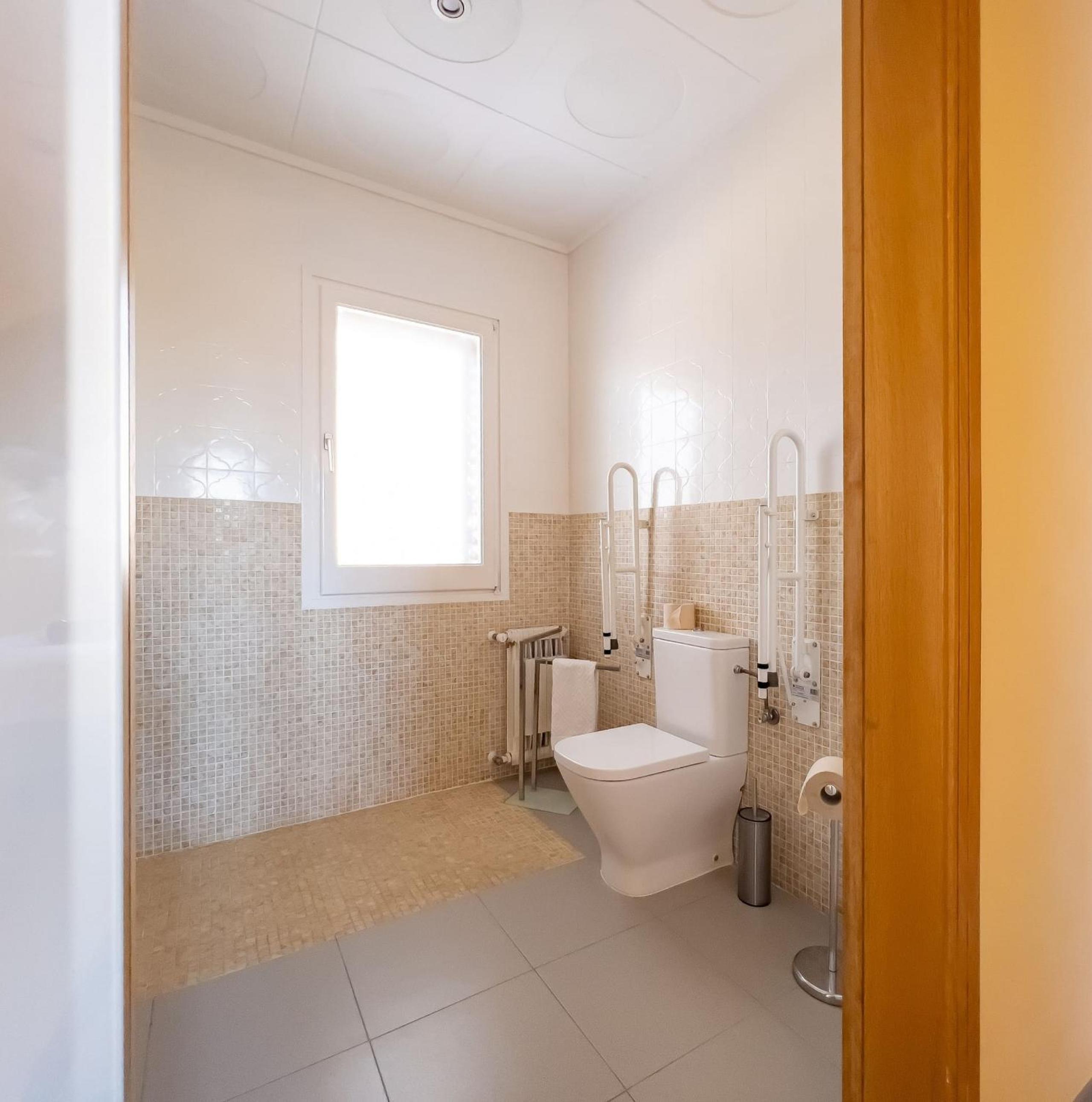 Majordoms - Sports Villa Banyoles