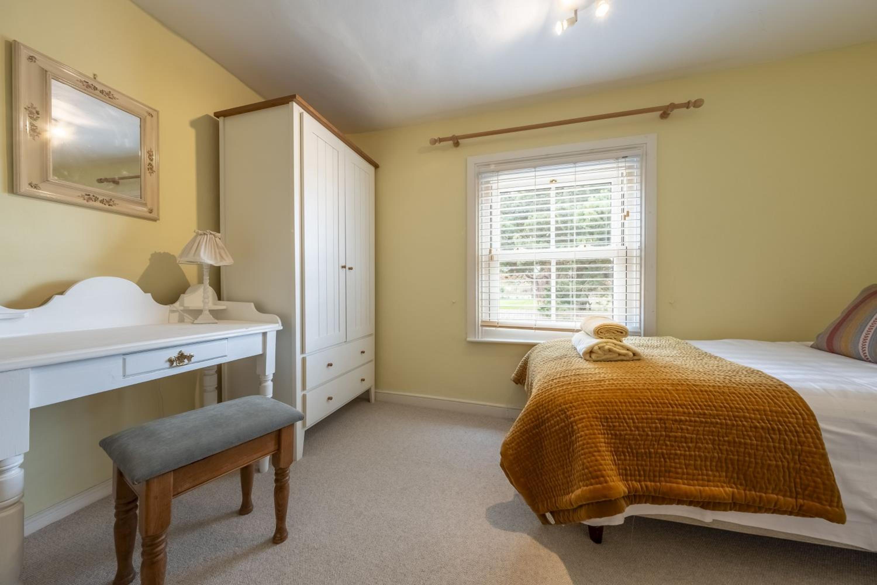 Blackhorse Cottage