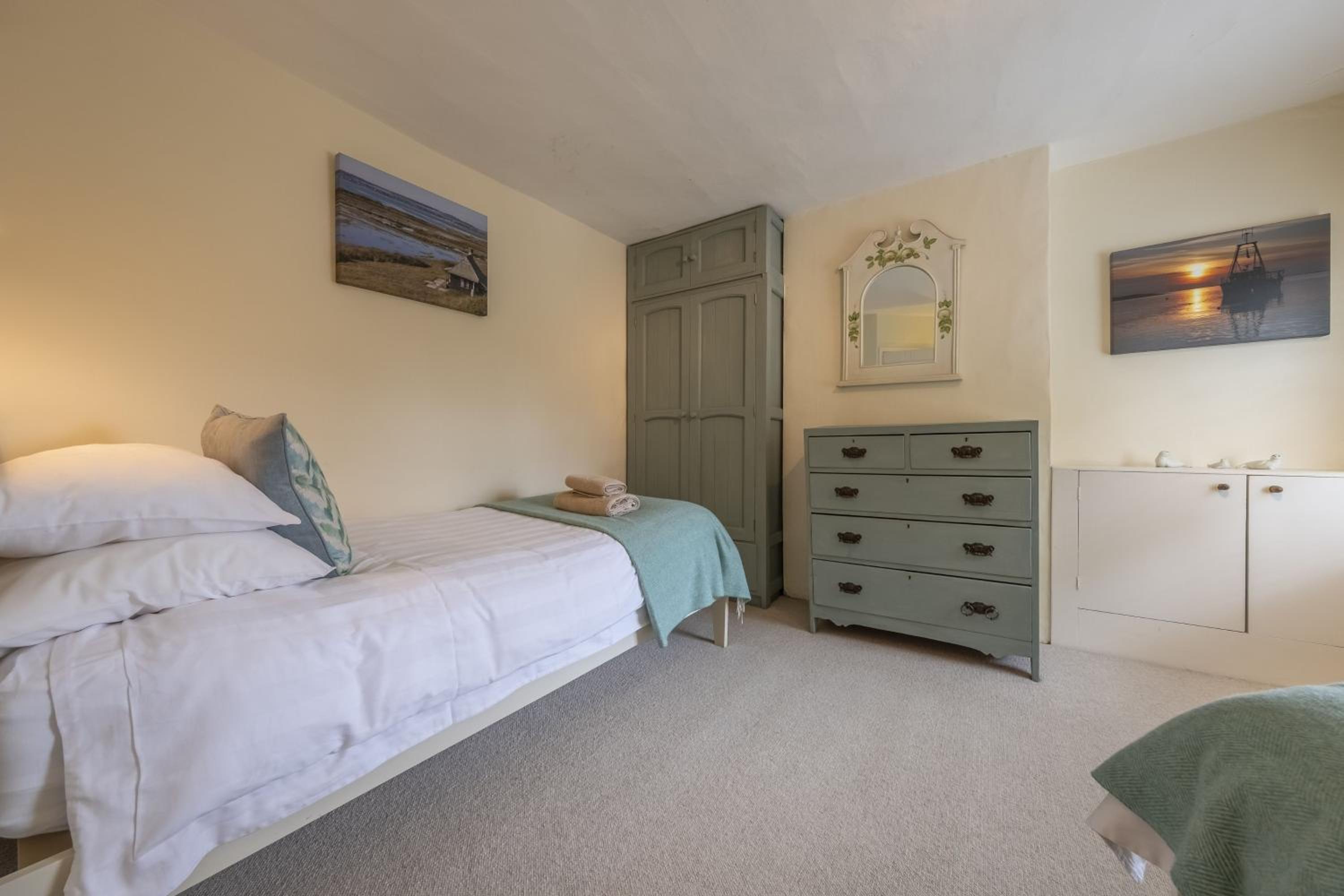 Blackhorse Cottage