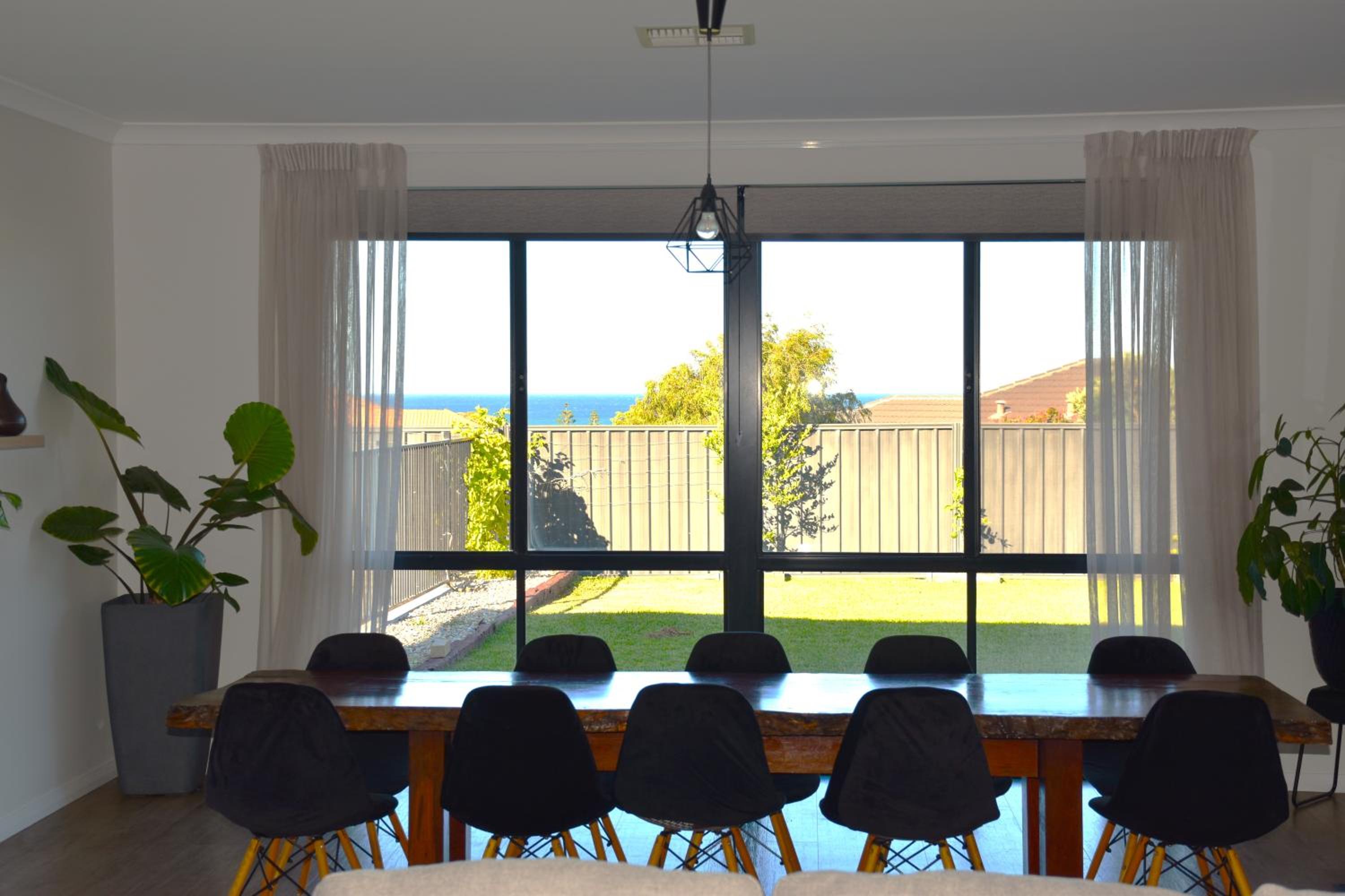 Lagoon Drive Yanchep