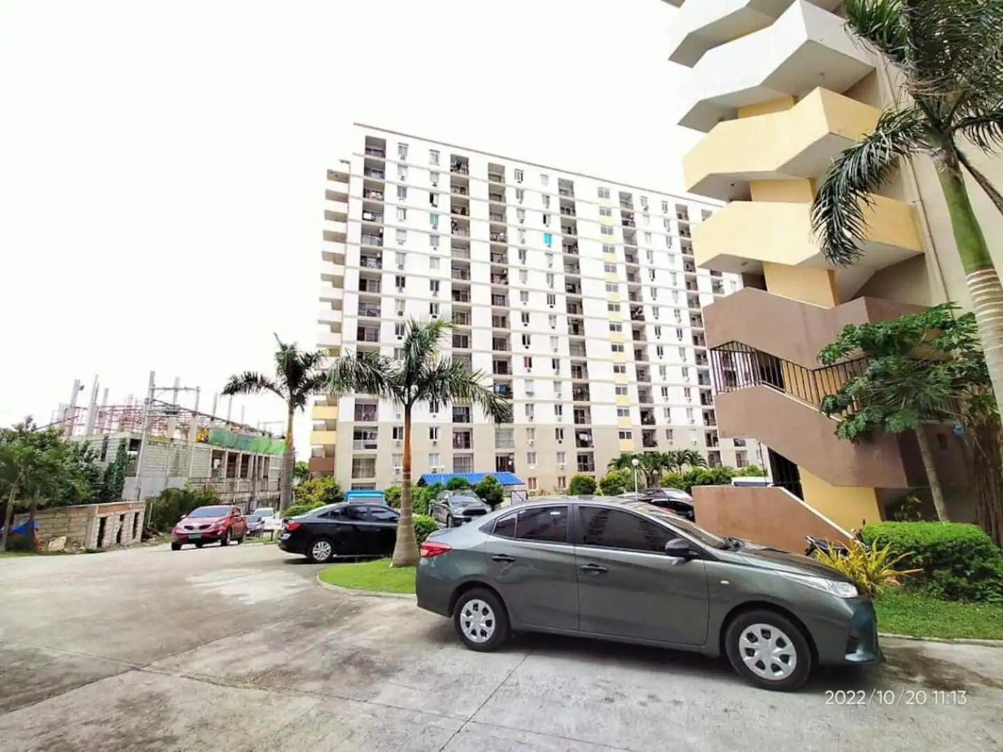 Tranquil Cool Studio Condo Mactan Cebu view 4