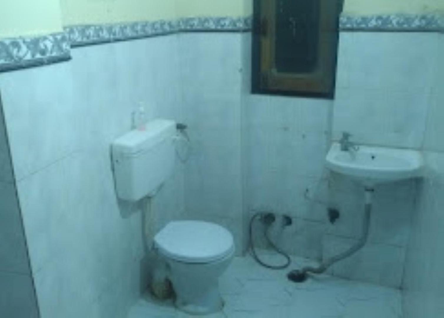Muskan Hotel , Mathura