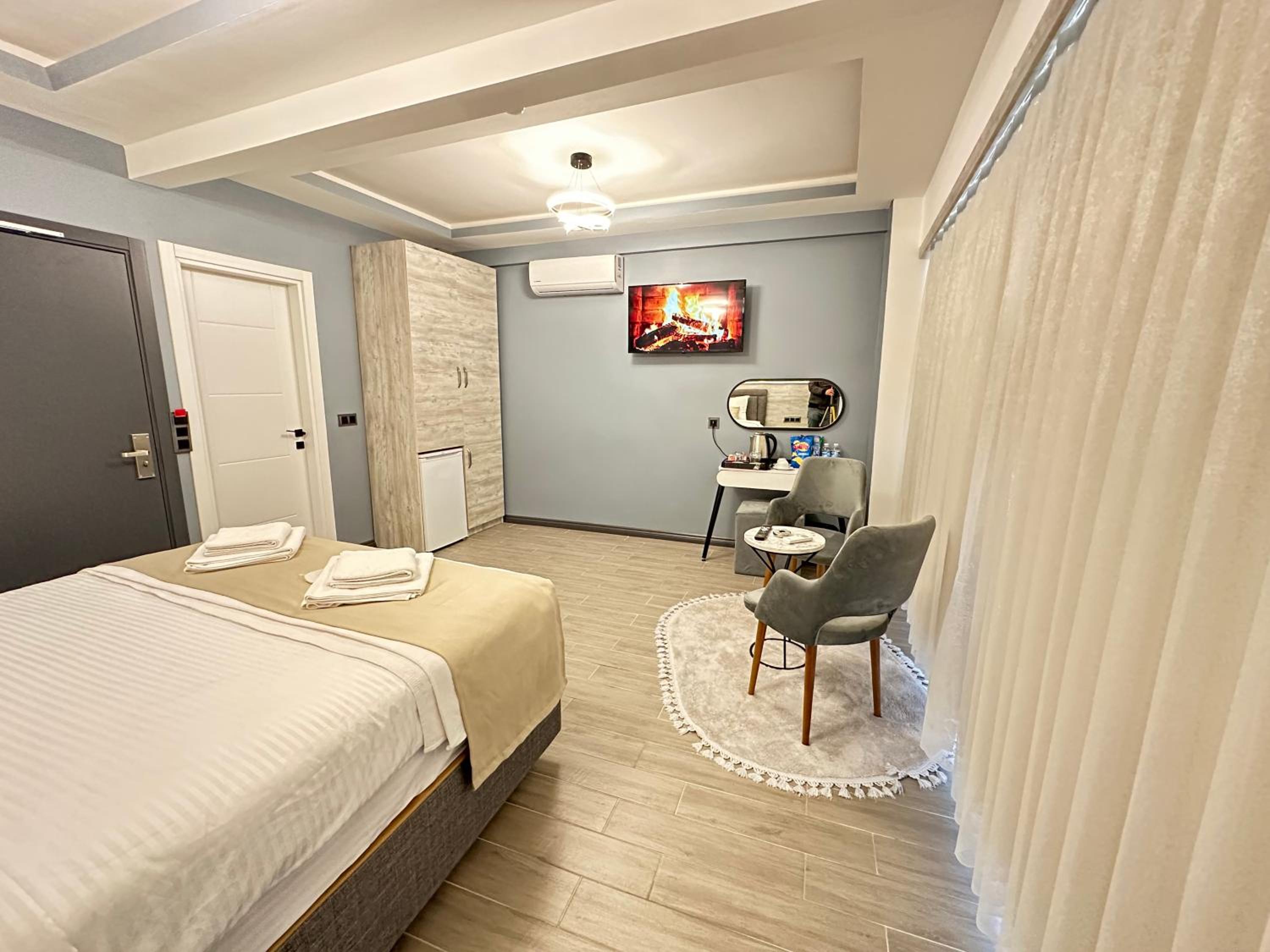 Blue Moonrise Otel - Image 53