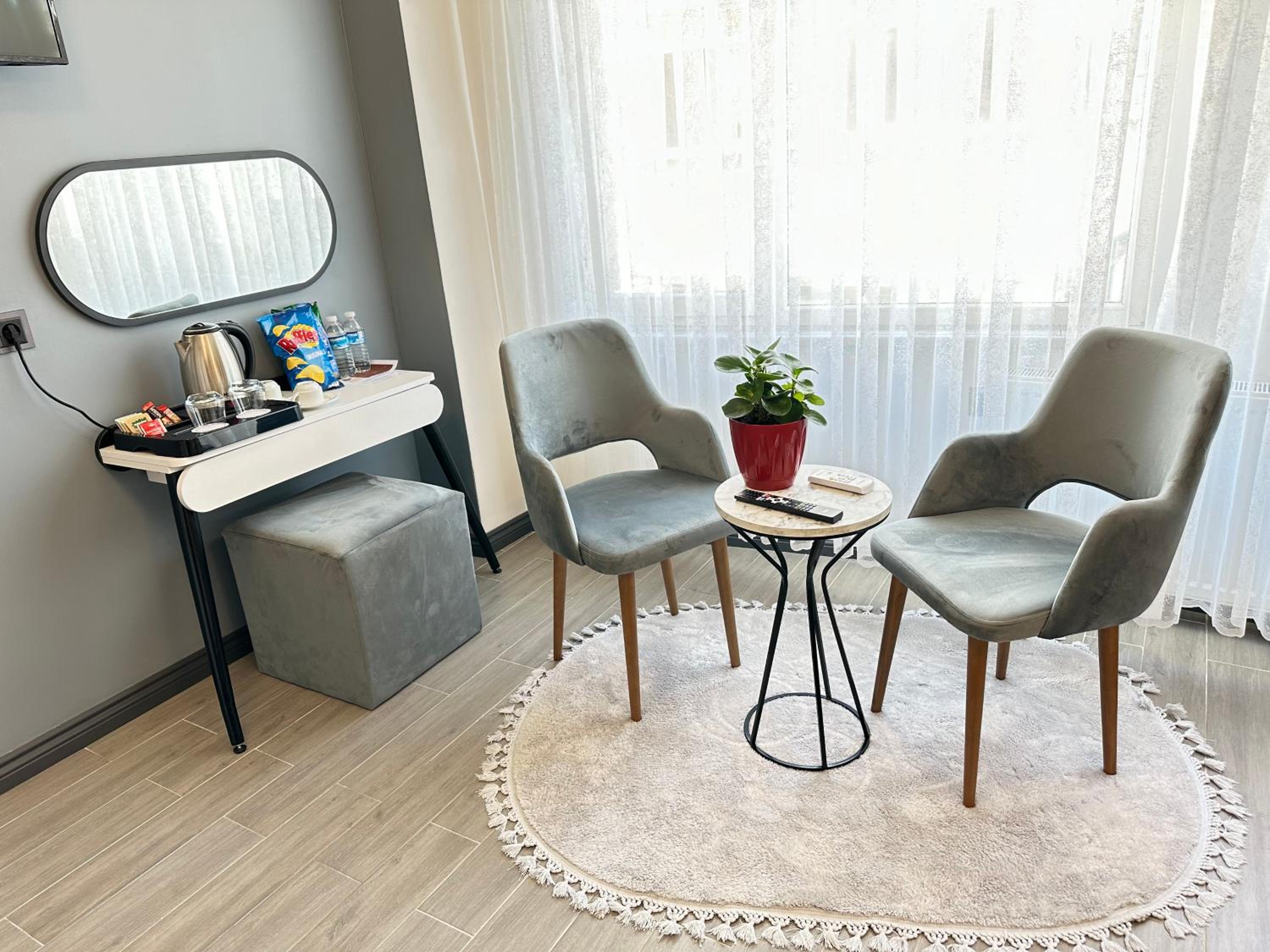 Blue Moonrise Otel - Image 56