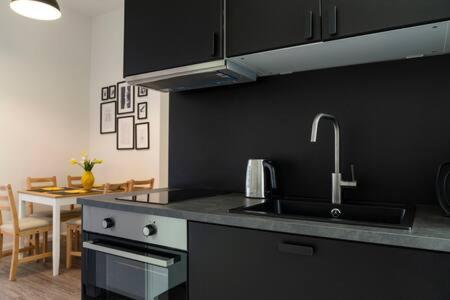 Cosy Apartment plus Self Checkin plus free Street parking