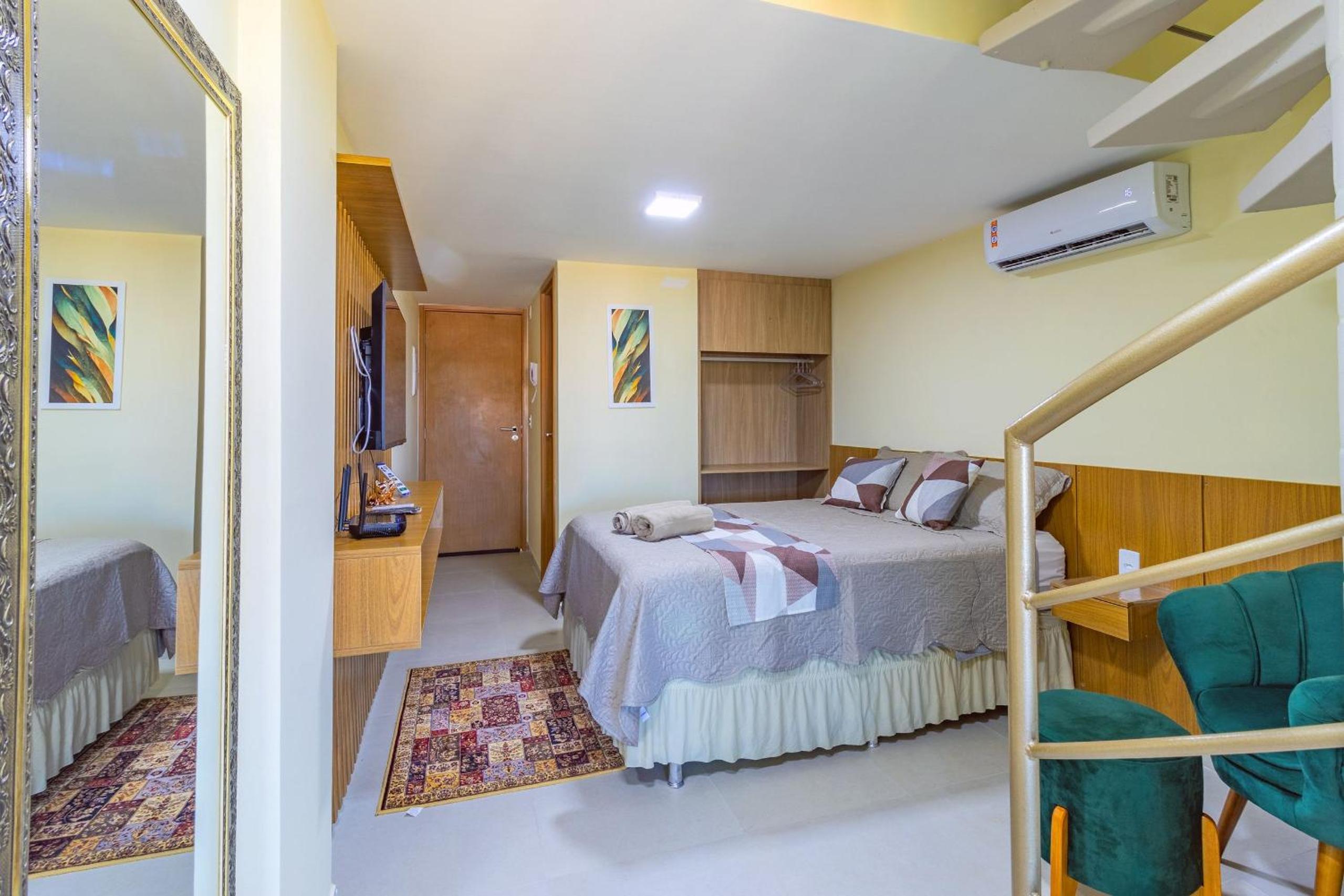 Tangaroa Flats #303 - Quadruple Apt by Carpediem