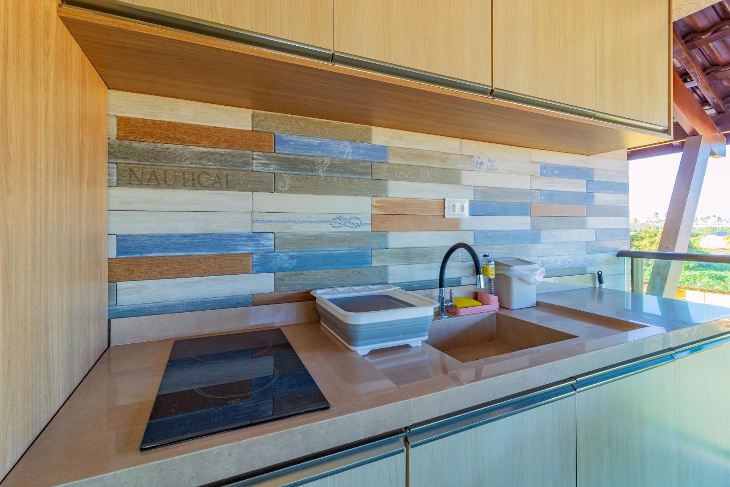 Tangaroa Flats #303 - Quadruple Apt by Carpediem