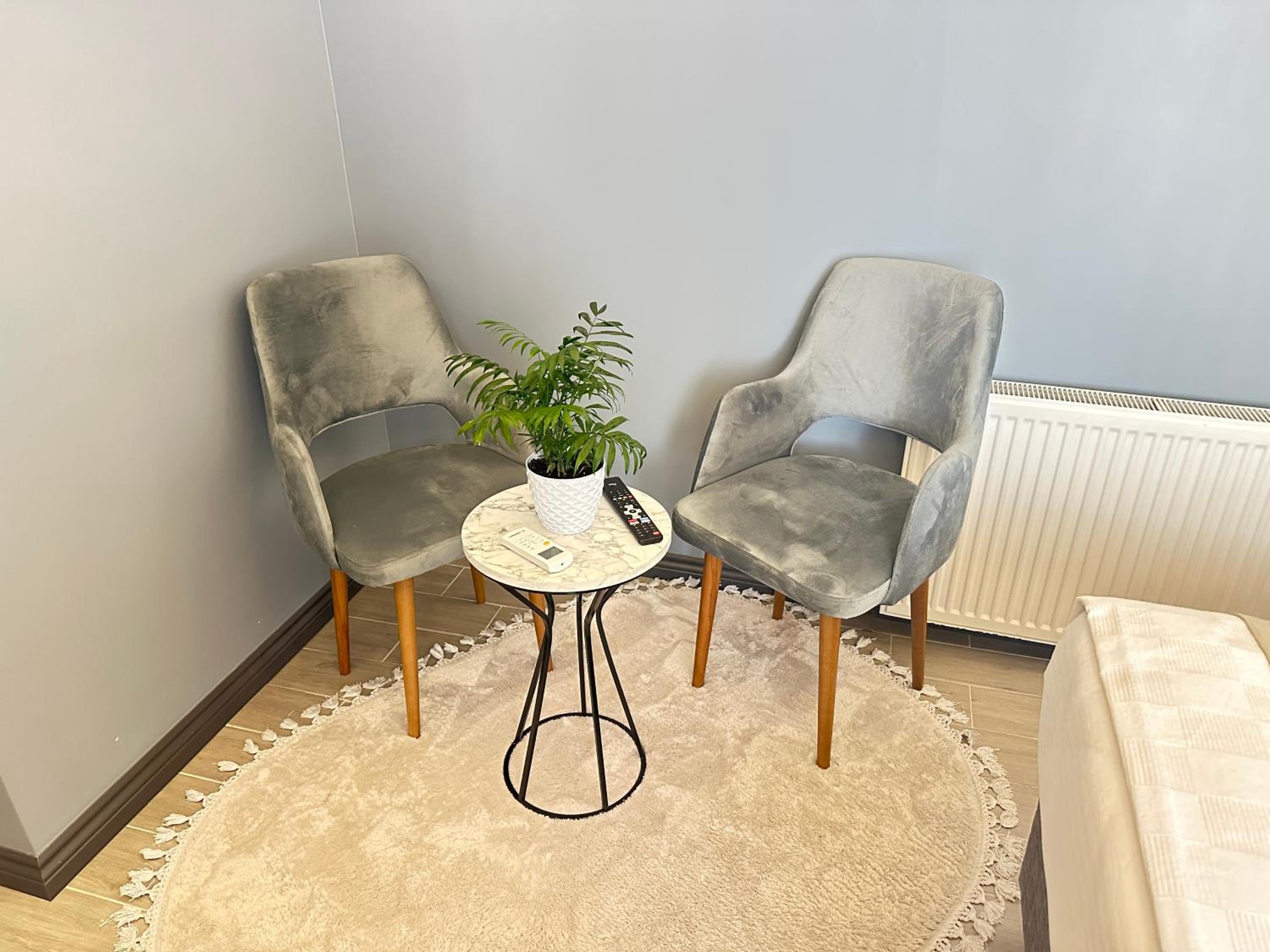 Blue Moonrise Otel - Image 100