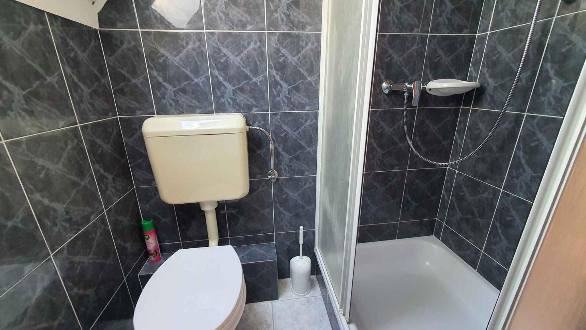 Photo 38