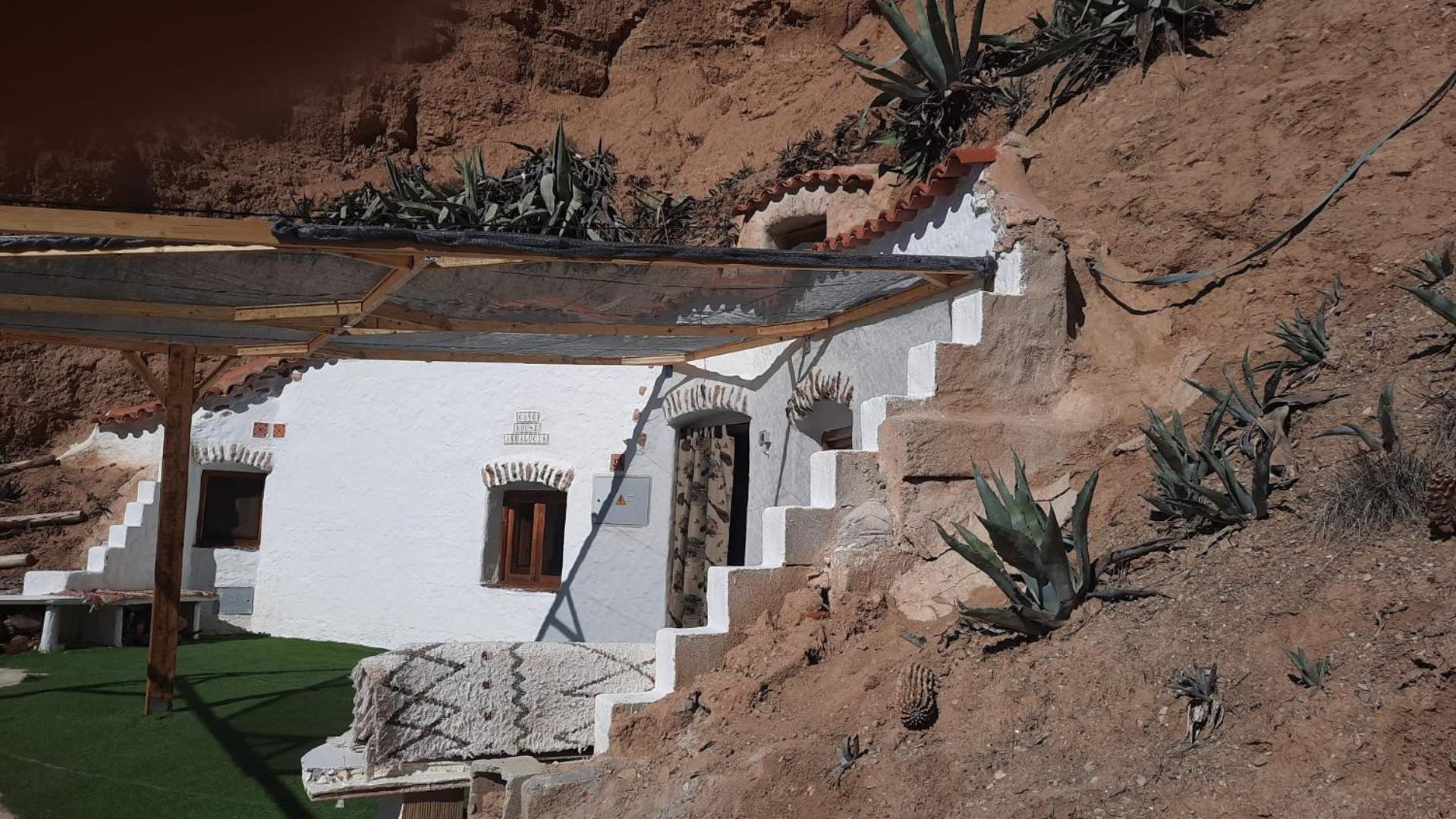 Creatively designed CaveHouse with jacuzzi