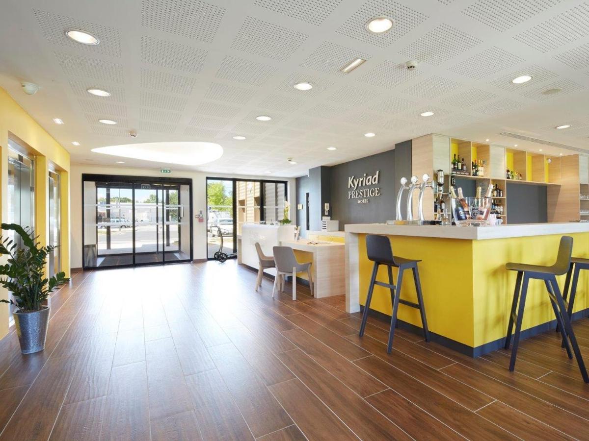 hotel reception