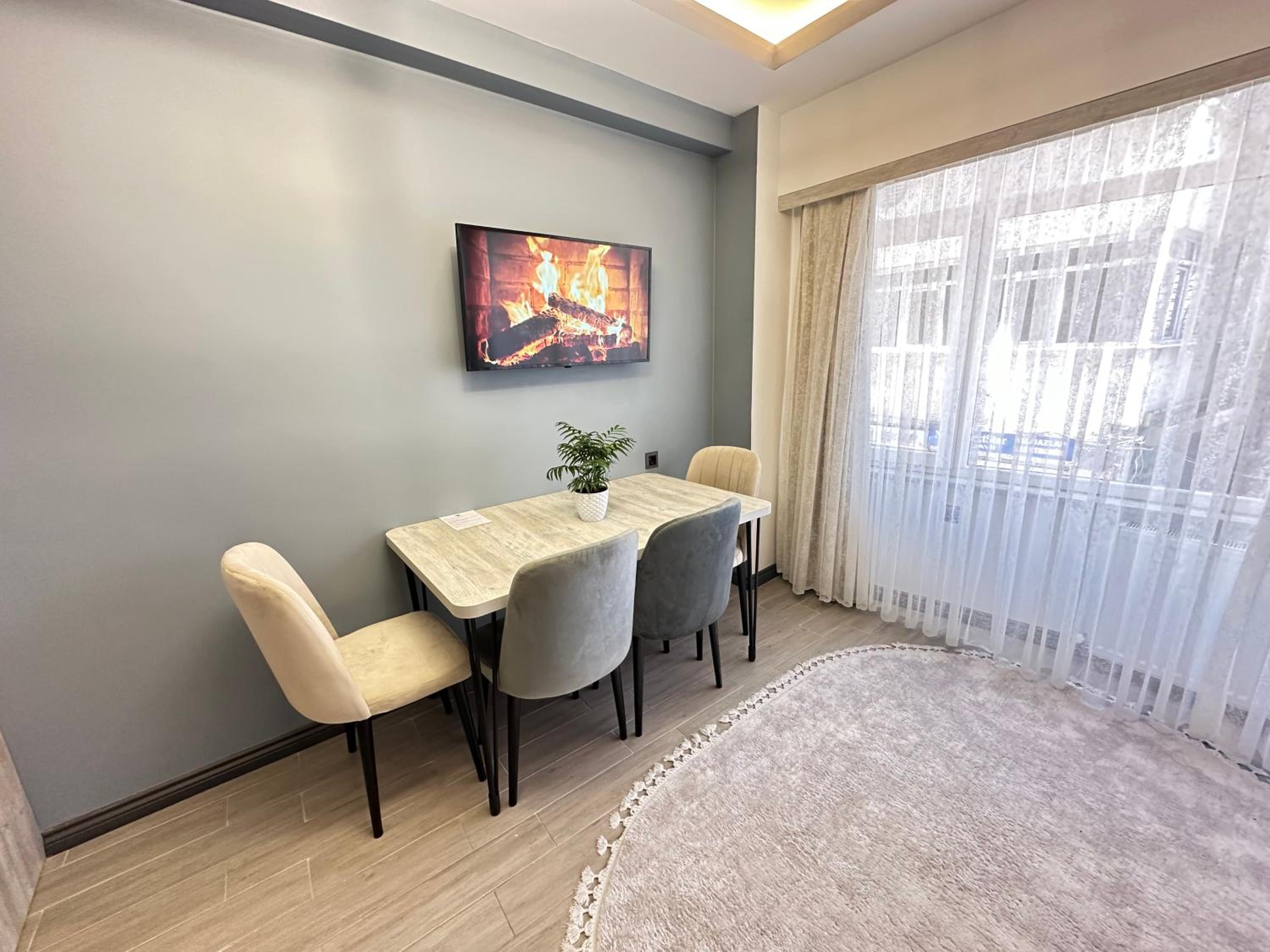 Blue Moonrise Otel - Image 71