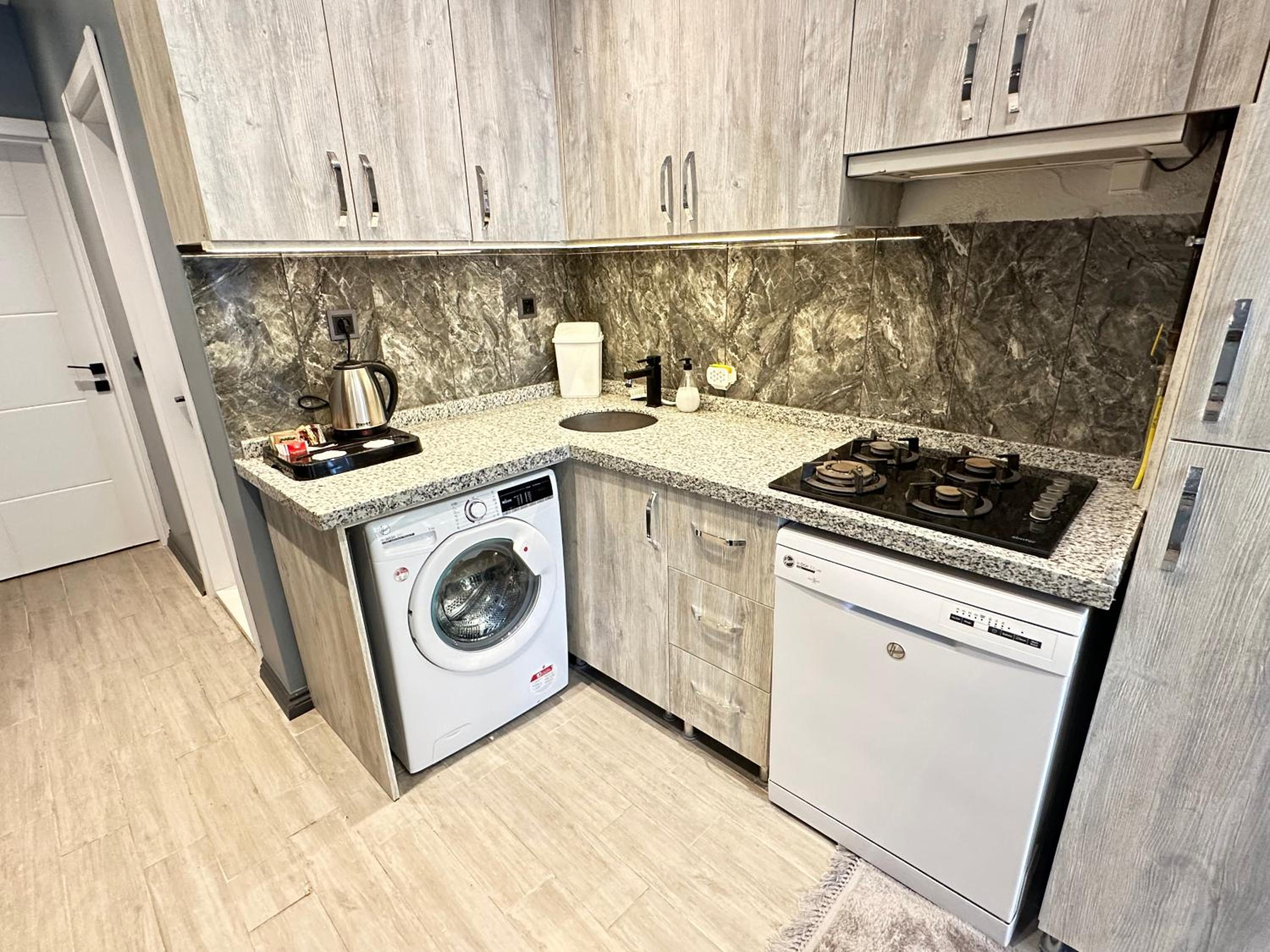 Blue Moonrise Otel - Image 72