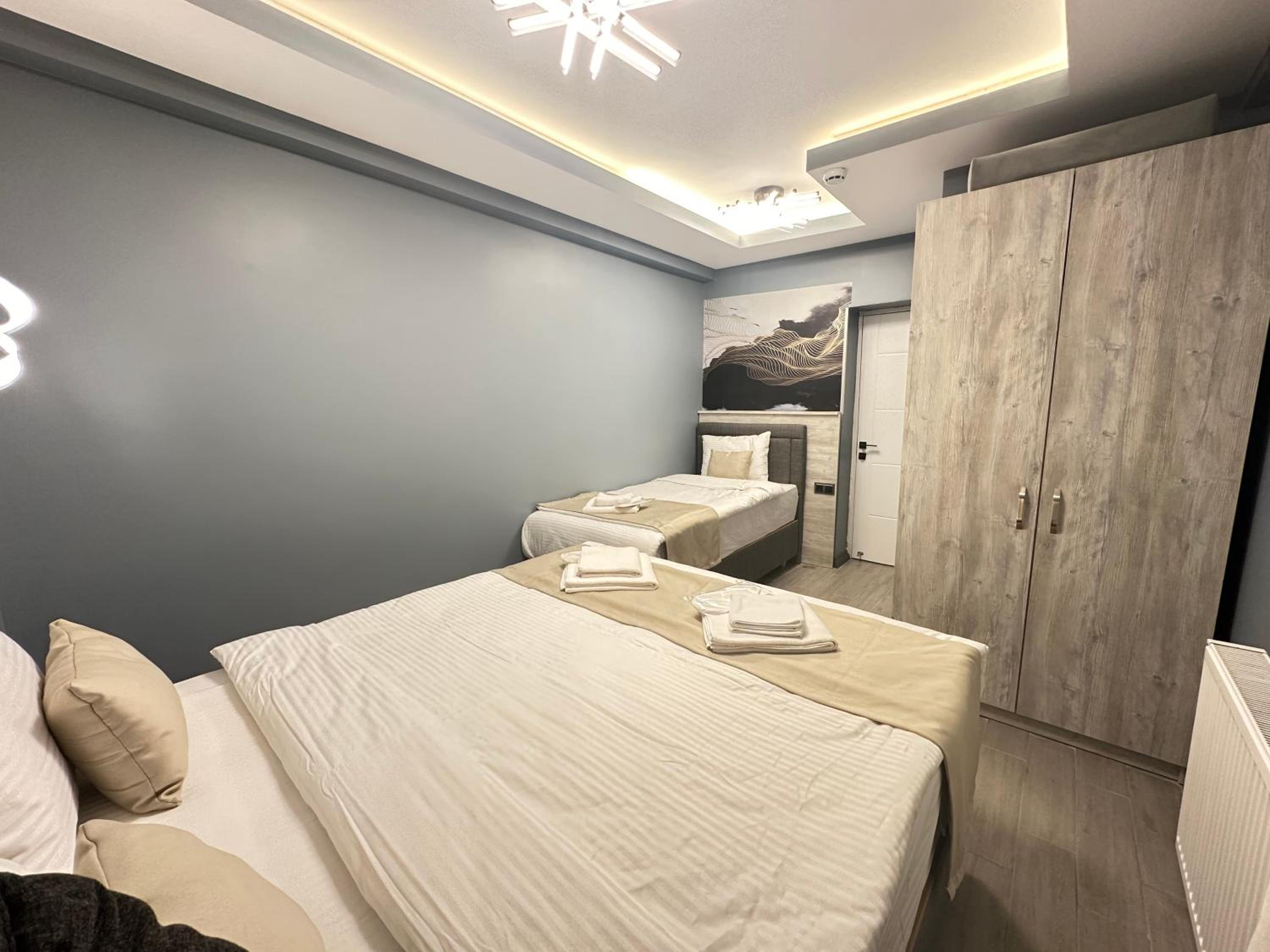 Blue Moonrise Otel - Image 66