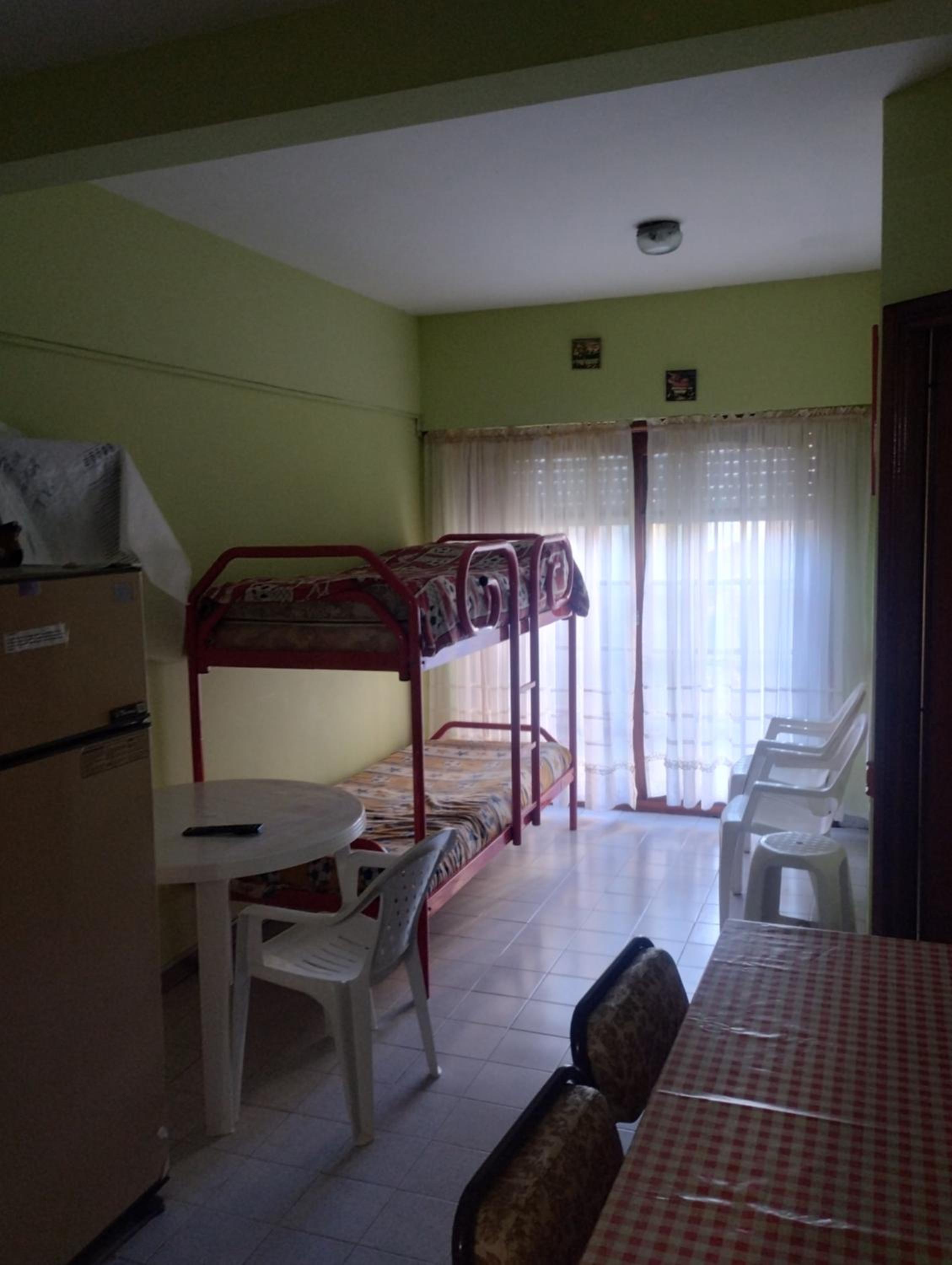 Departamento céntrico para 4 personas a 3 cuadras del mar