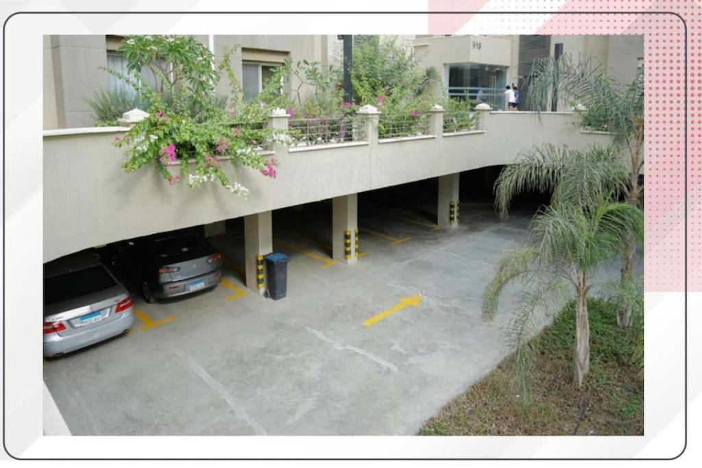 Wide Garden View 2BR New Cairo