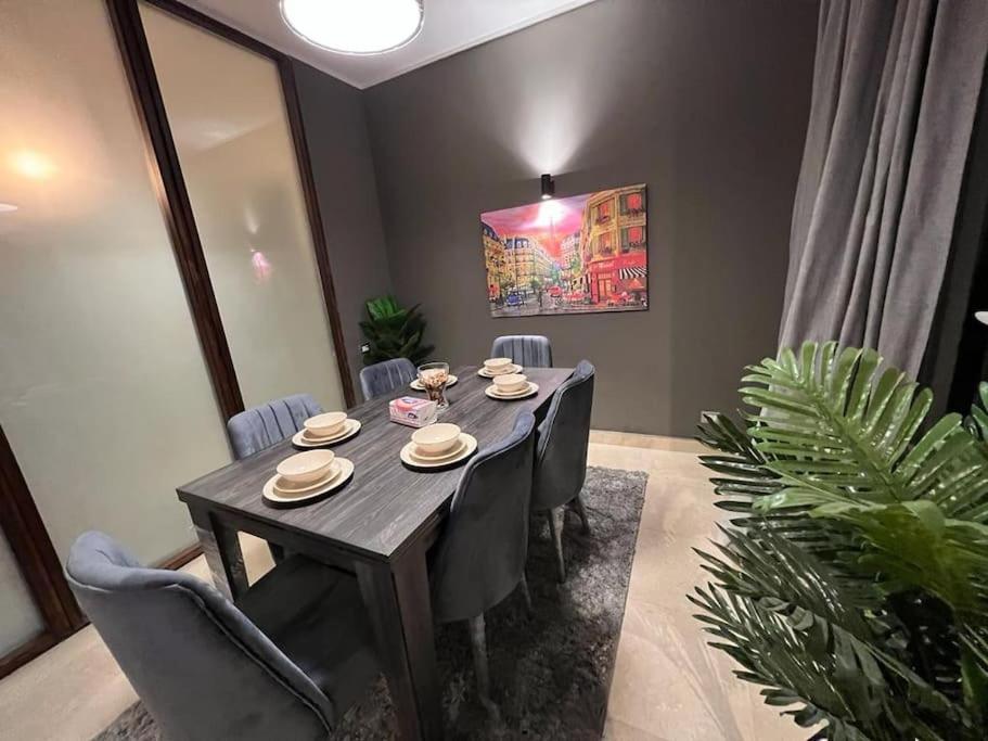 Wide Garden View 2BR New Cairo