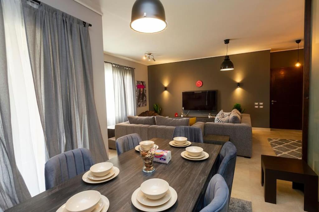 Wide Garden View 2BR New Cairo