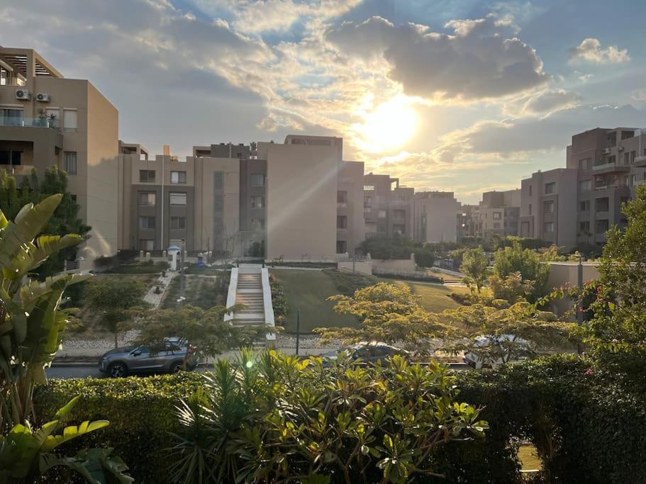 Wide Garden View 2BR New Cairo