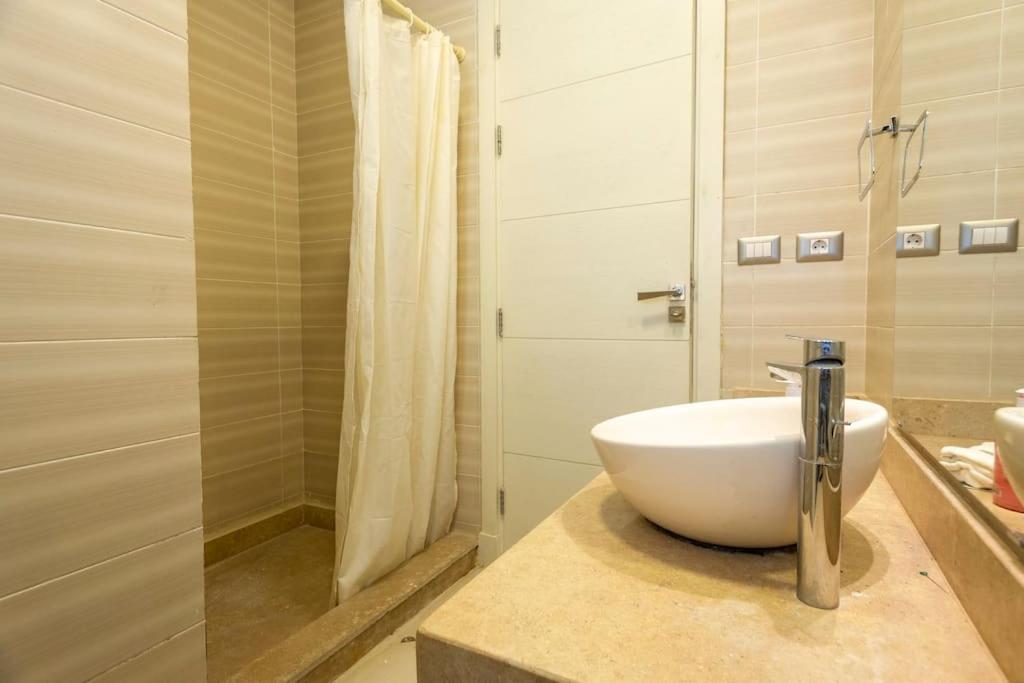 Wide Garden View 2BR New Cairo