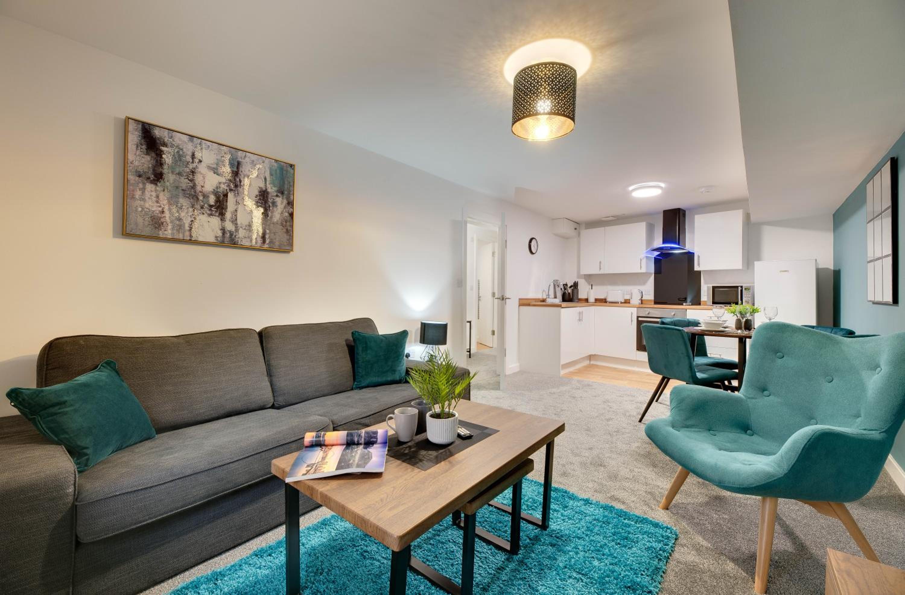Charltons Bonds 2A Stylish Staycation City Break view 2