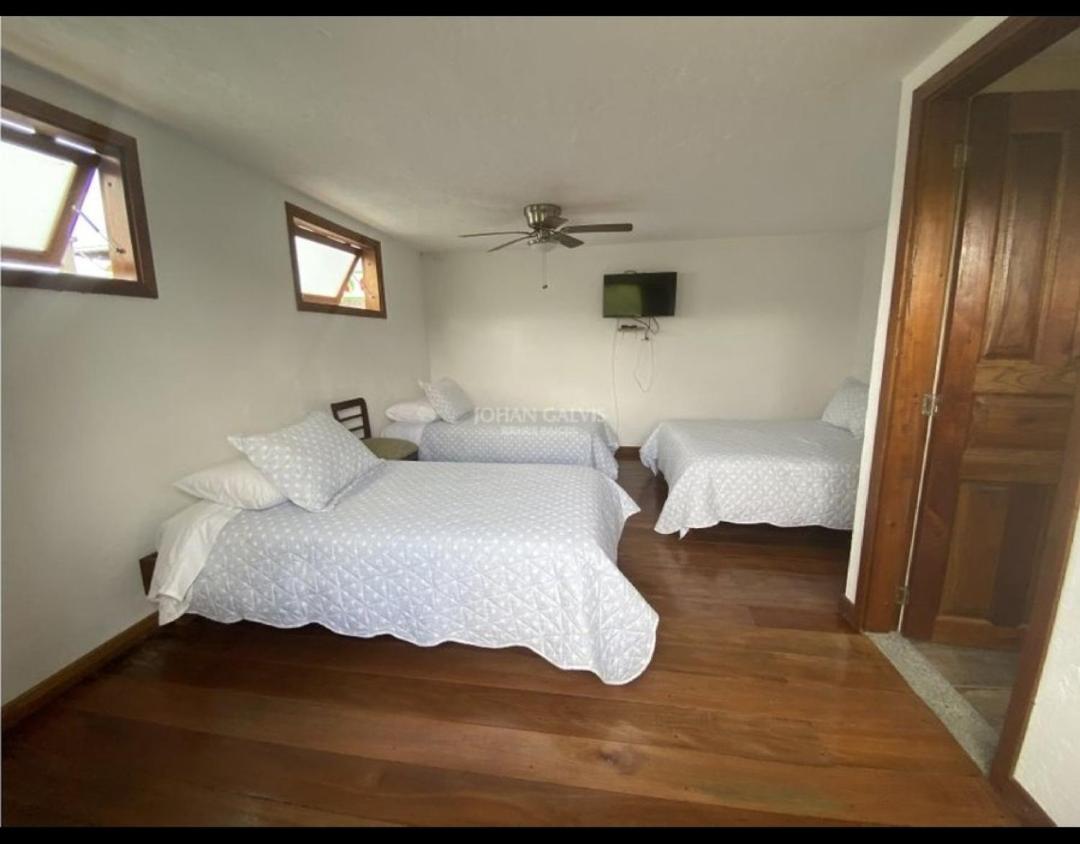 FINCA Casa Santa Rita Montenegro, la experiencia de la naturaleza y un buen cafe X 24