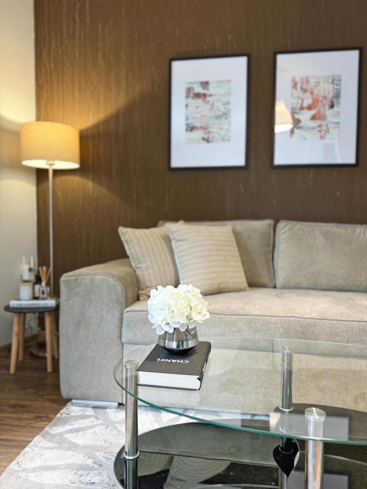 Top Centre Plovdiv Apt. With Parking for 4 Guests