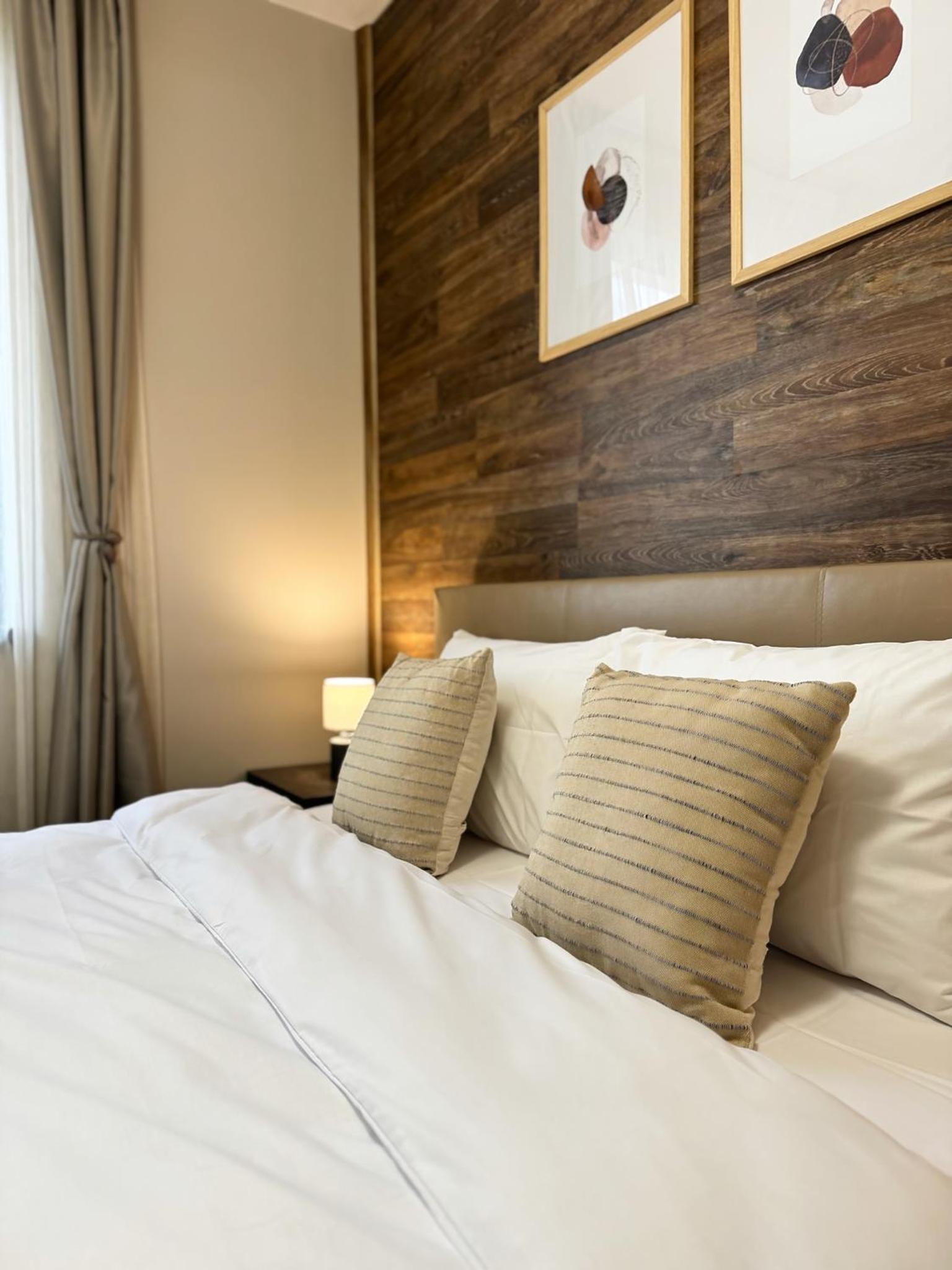 Top Centre Plovdiv Apt. With Parking for 4 Guests