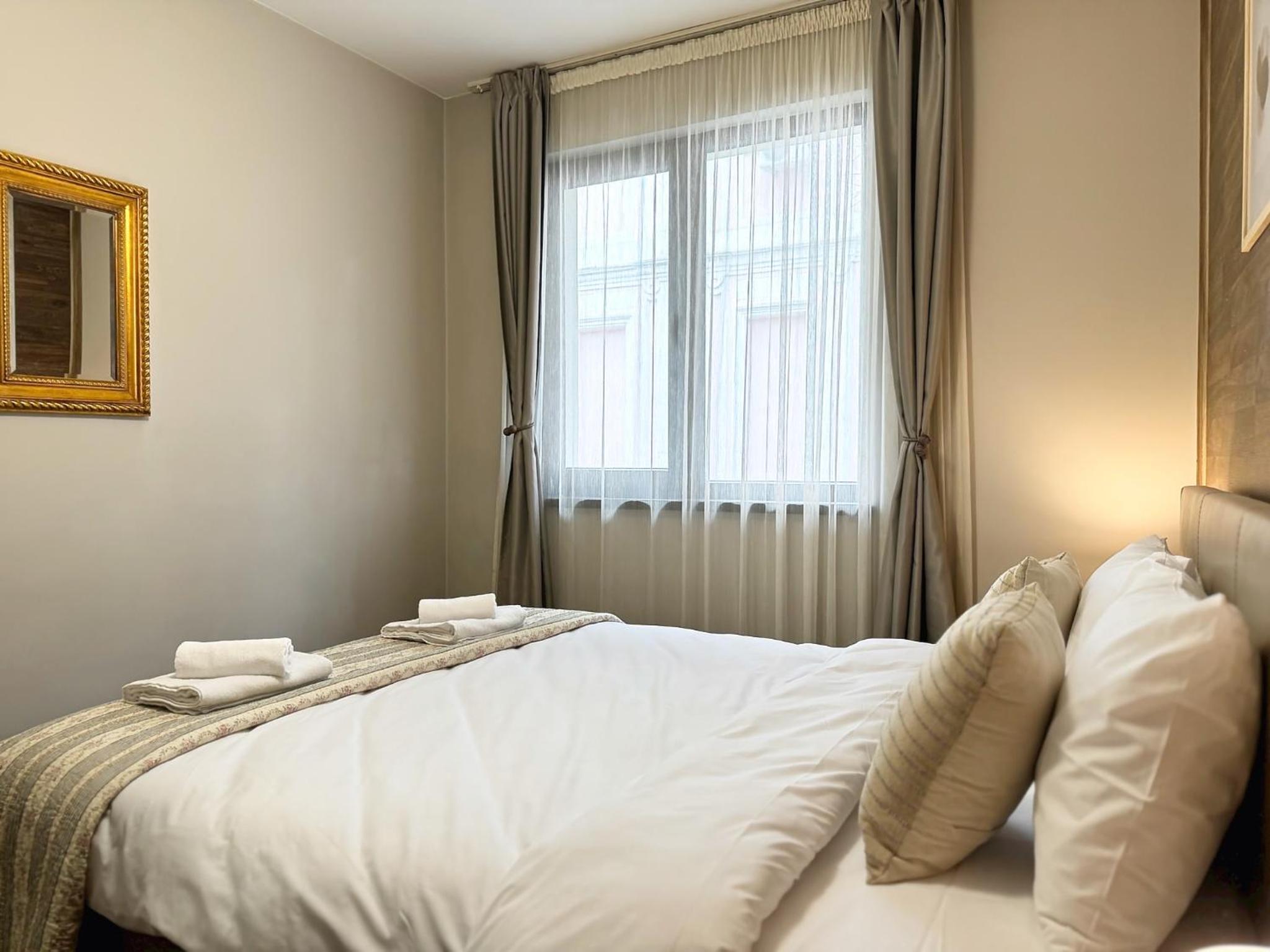 Top Centre Plovdiv Apt. With Parking for 4 Guests