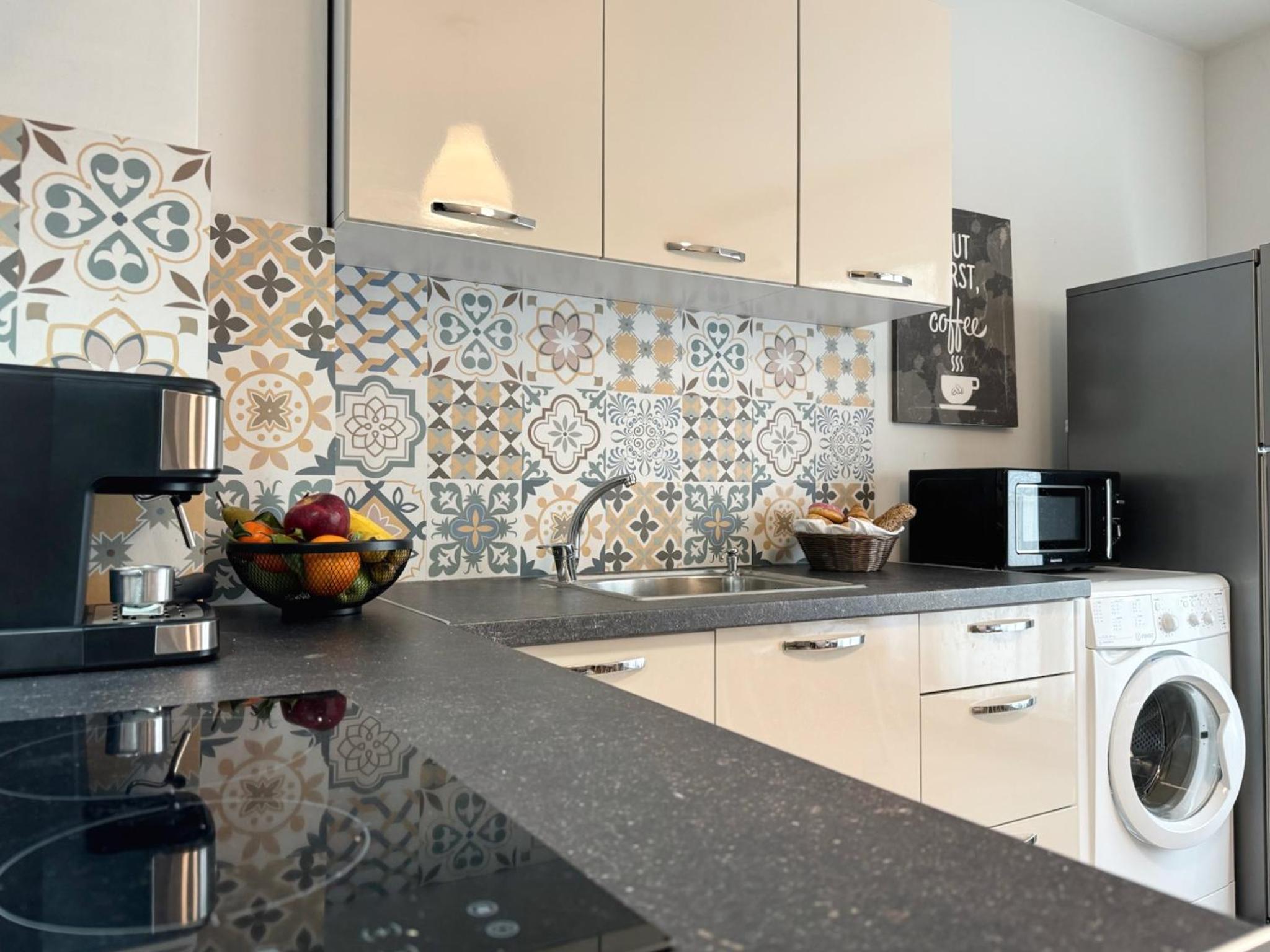 Top Centre Plovdiv Apt. With Parking for 4 Guests