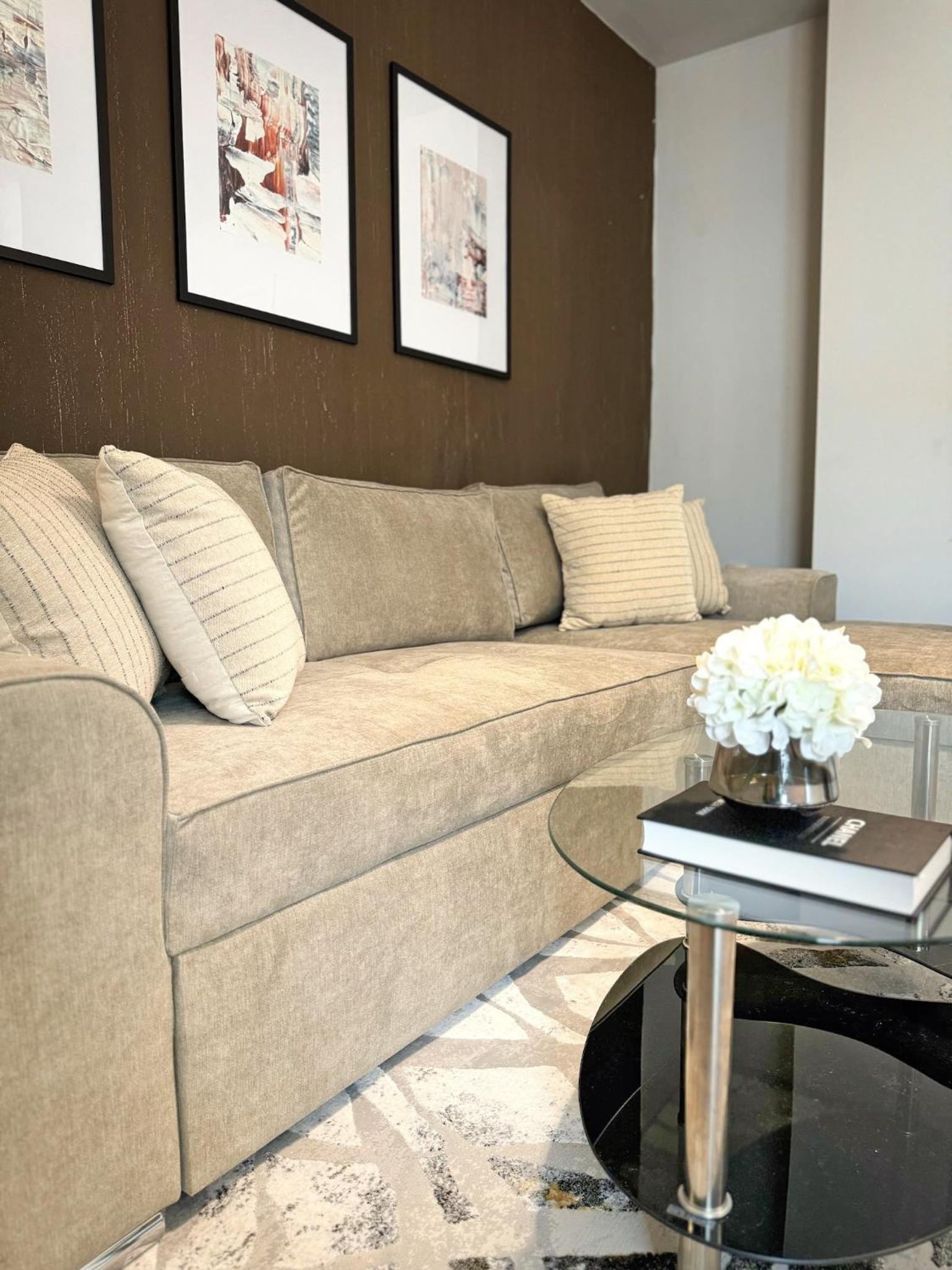 Top Centre Plovdiv Apt. With Parking for 4 Guests