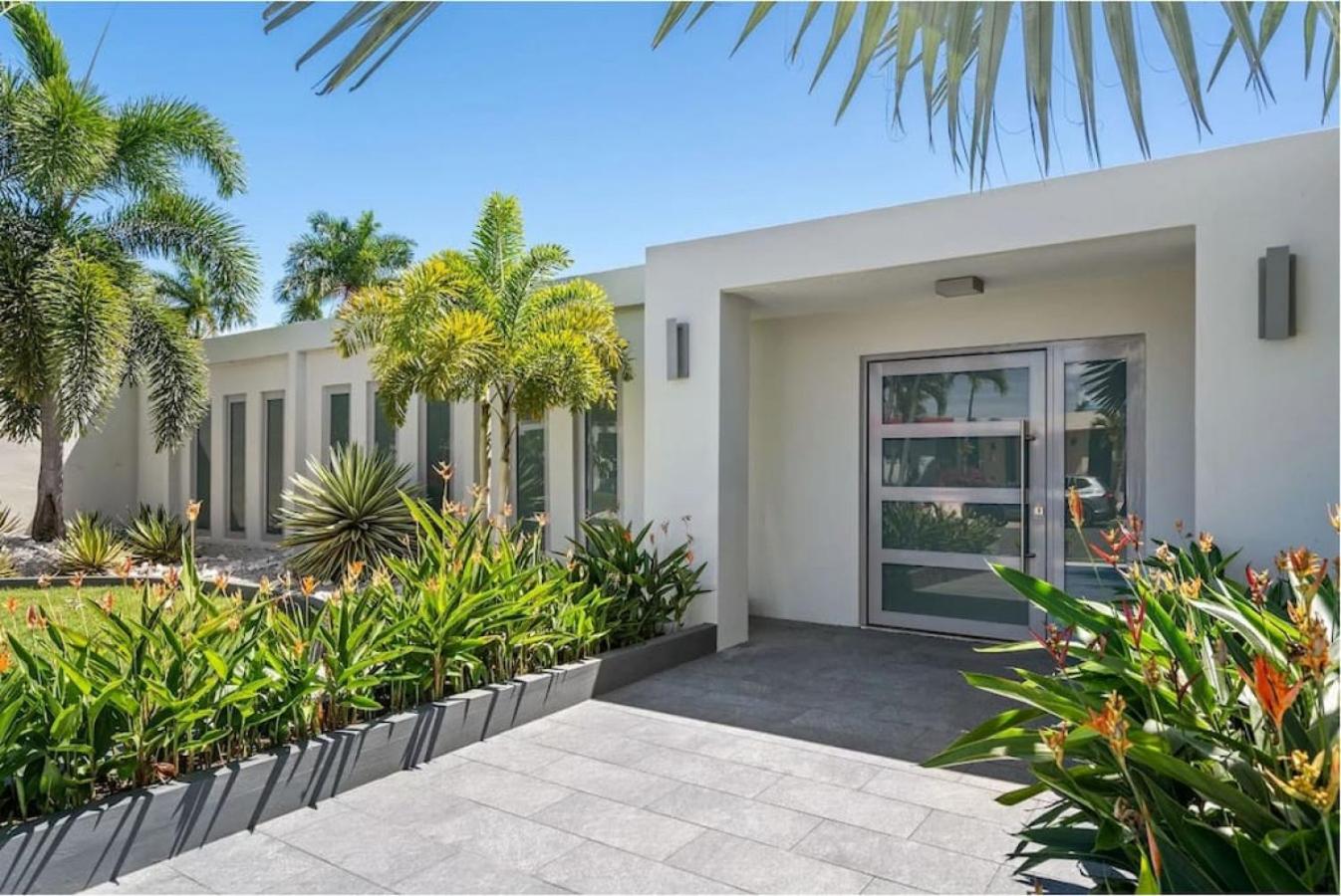 Waterfront Luxury Home with Dock in San Juan view 4