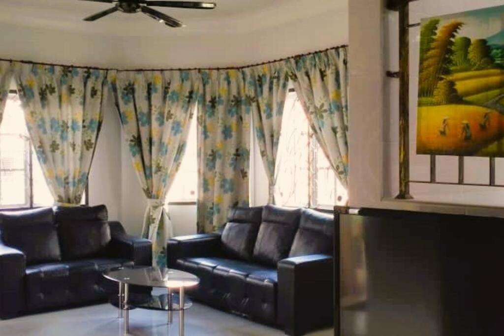 Luxury Bungalow in Senawang photo 1