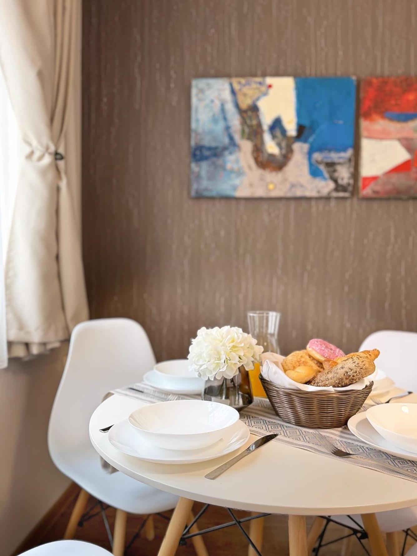 Top Centre Plovdiv Apt. With Parking for 4 Guests