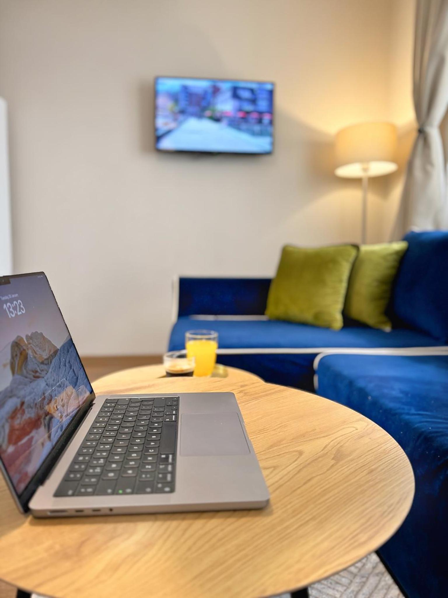Top Centre Plovdiv Apt. With Parking for 4 Guests