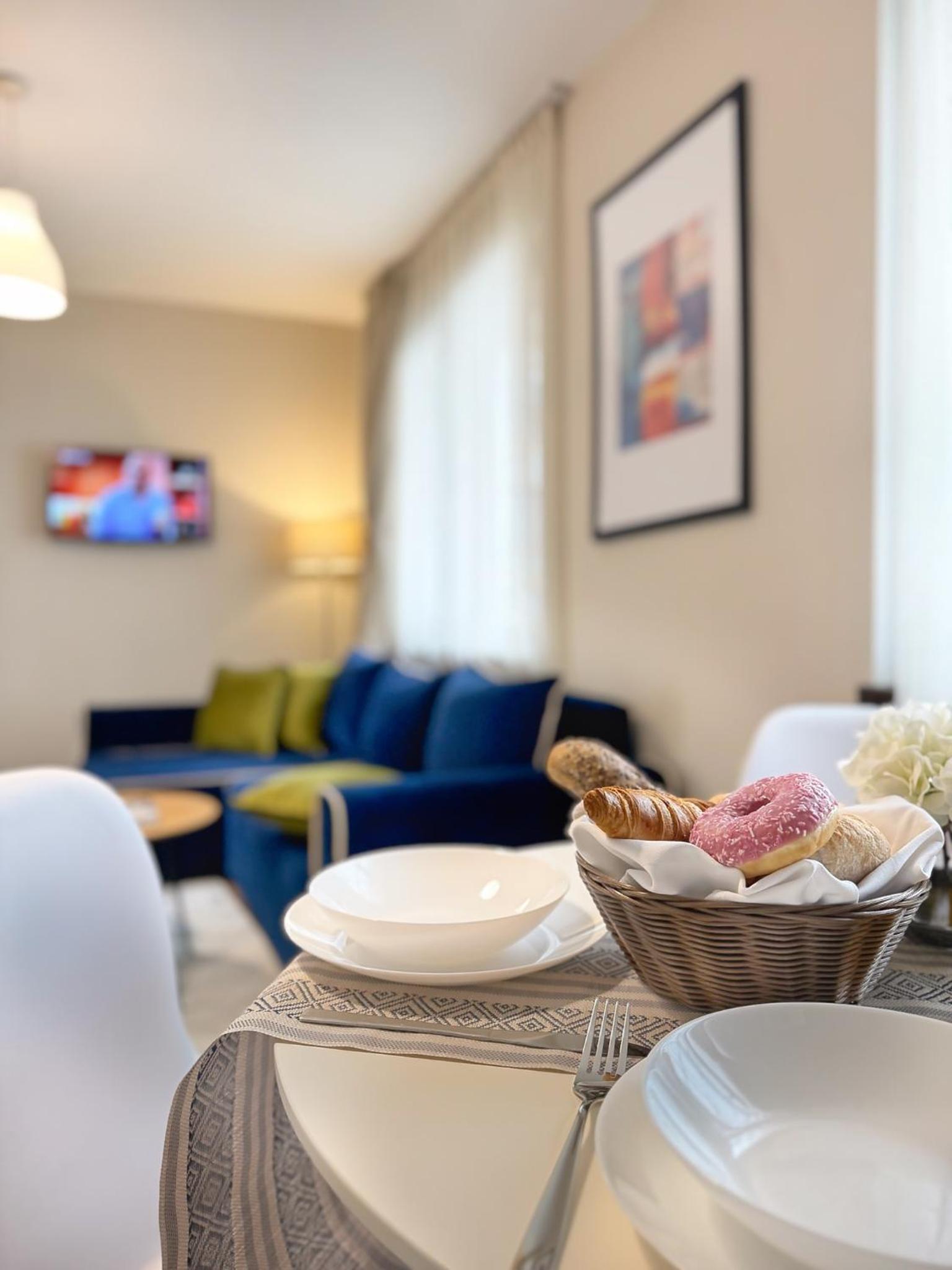 Top Centre Plovdiv Apt. With Parking for 4 Guests