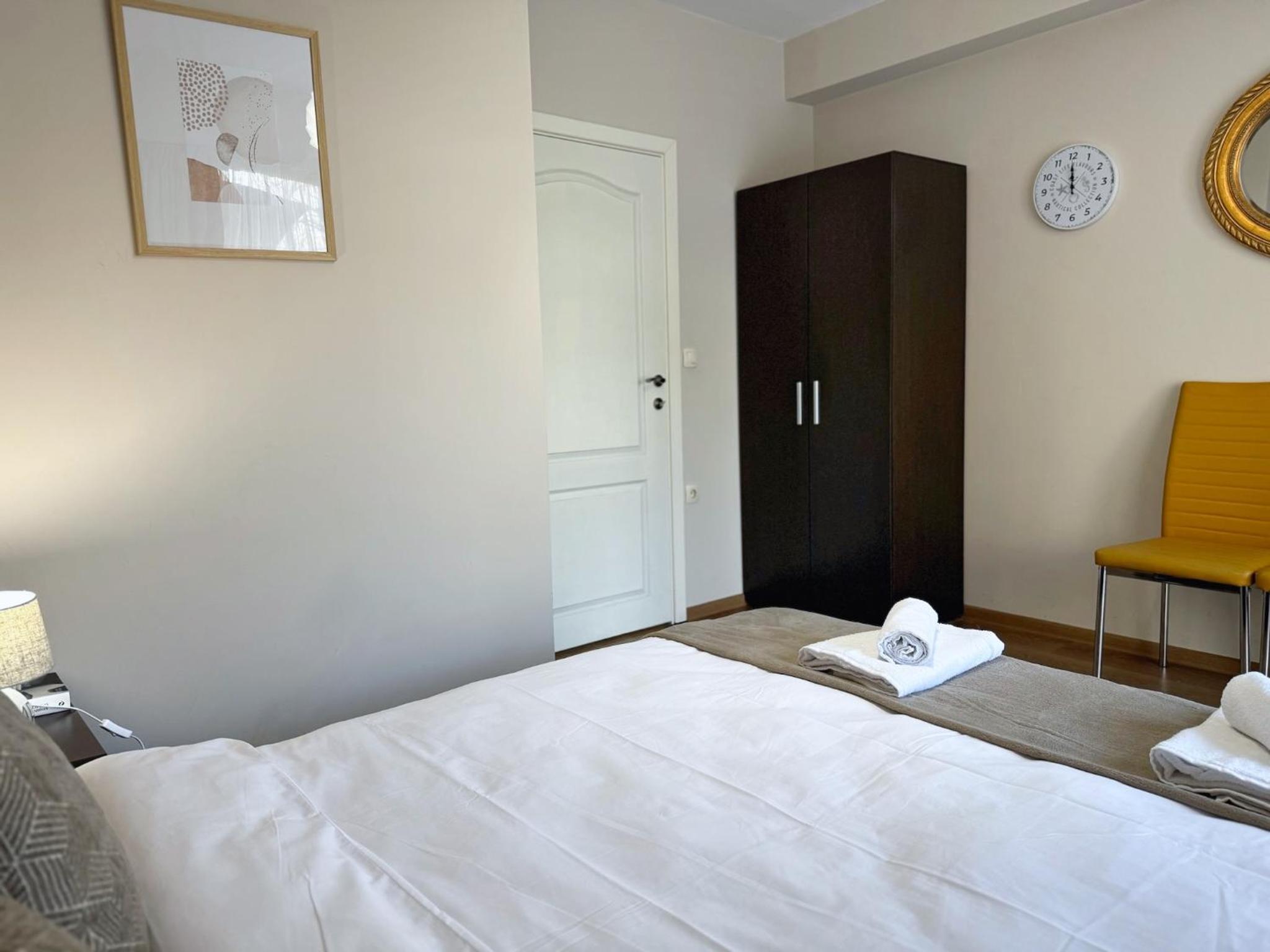 Top Centre Plovdiv Apt. With Parking for 4 Guests