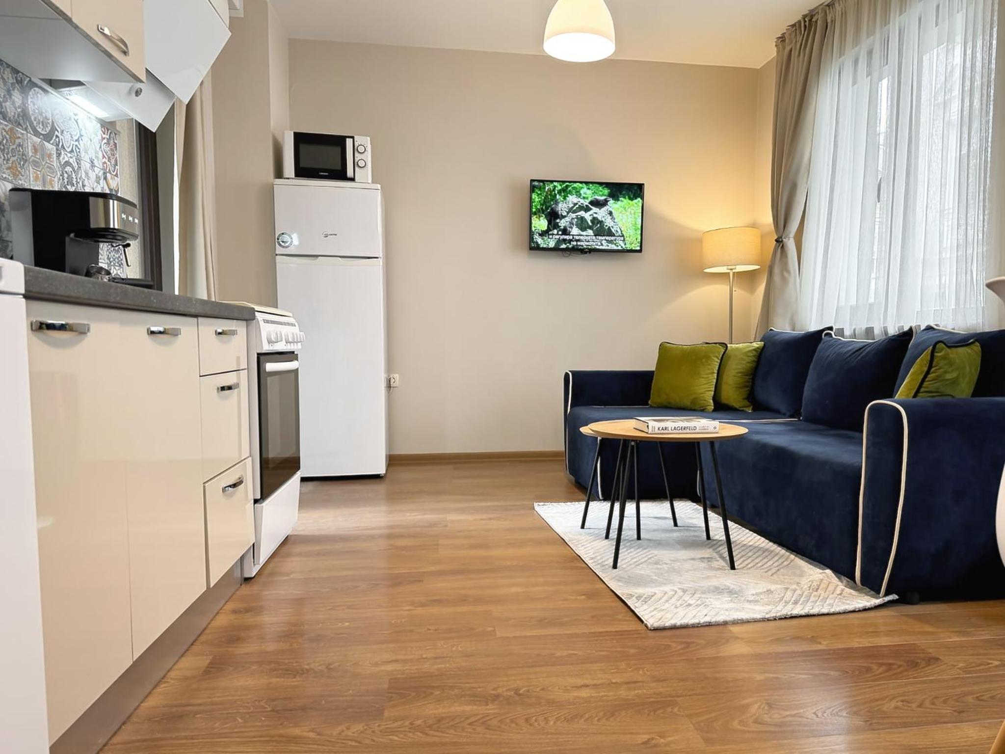 Top Centre Plovdiv Apt. With Parking for 4 Guests