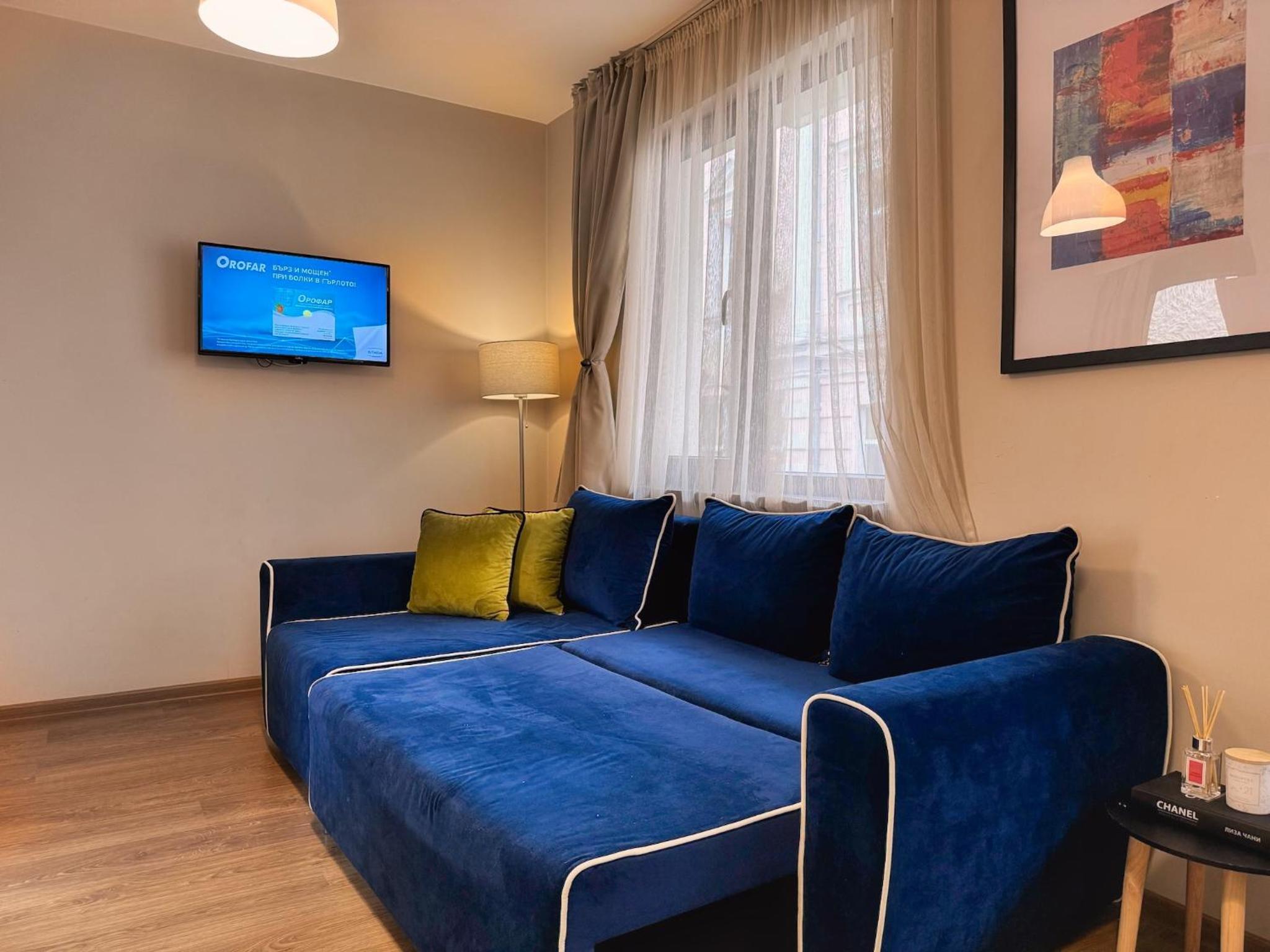 Top Centre Plovdiv Apt. With Parking for 4 Guests