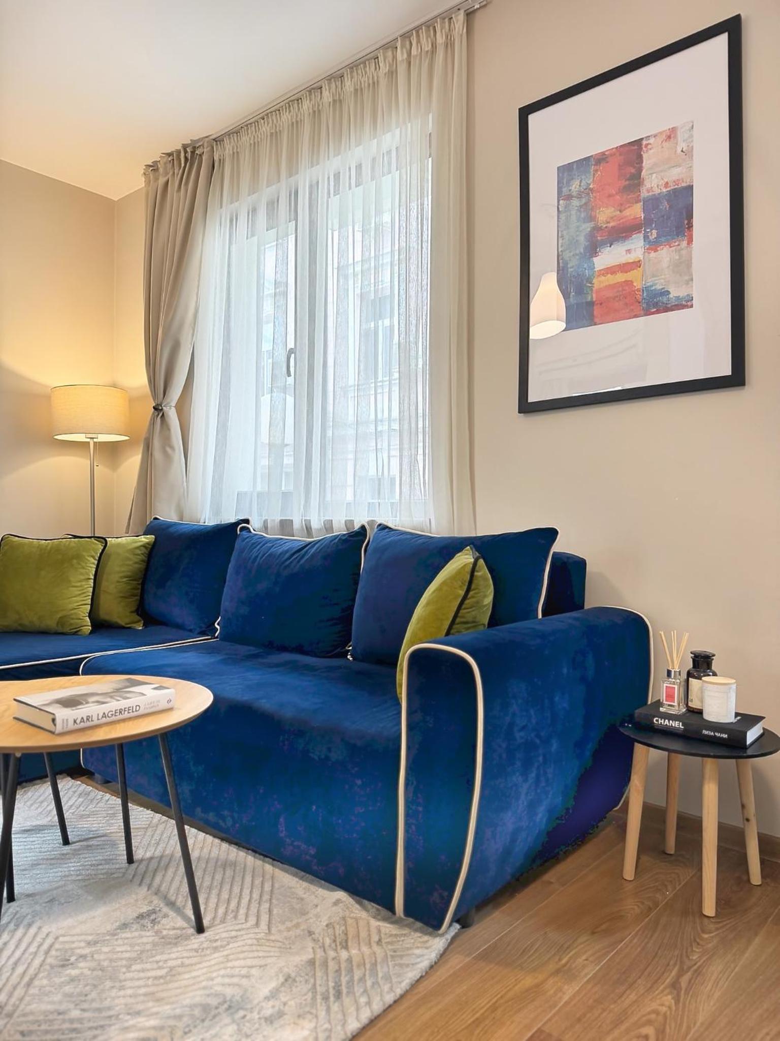 Top Centre Plovdiv Apt. With Parking for 4 Guests