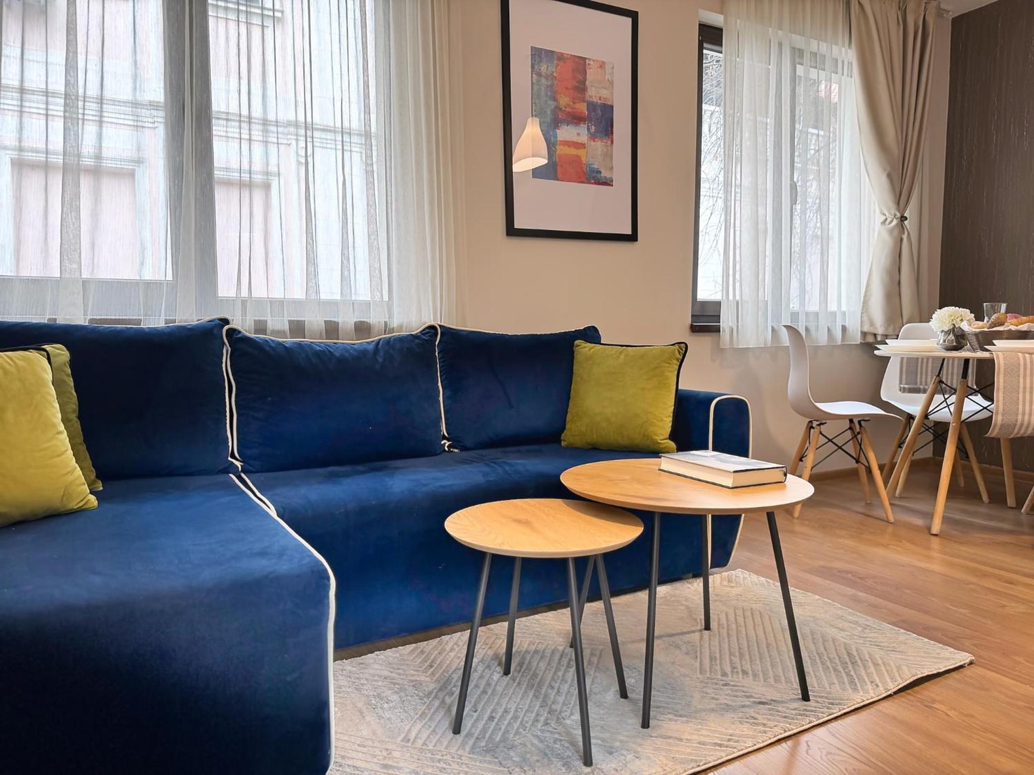Top Centre Plovdiv Apt. With Parking for 4 Guests