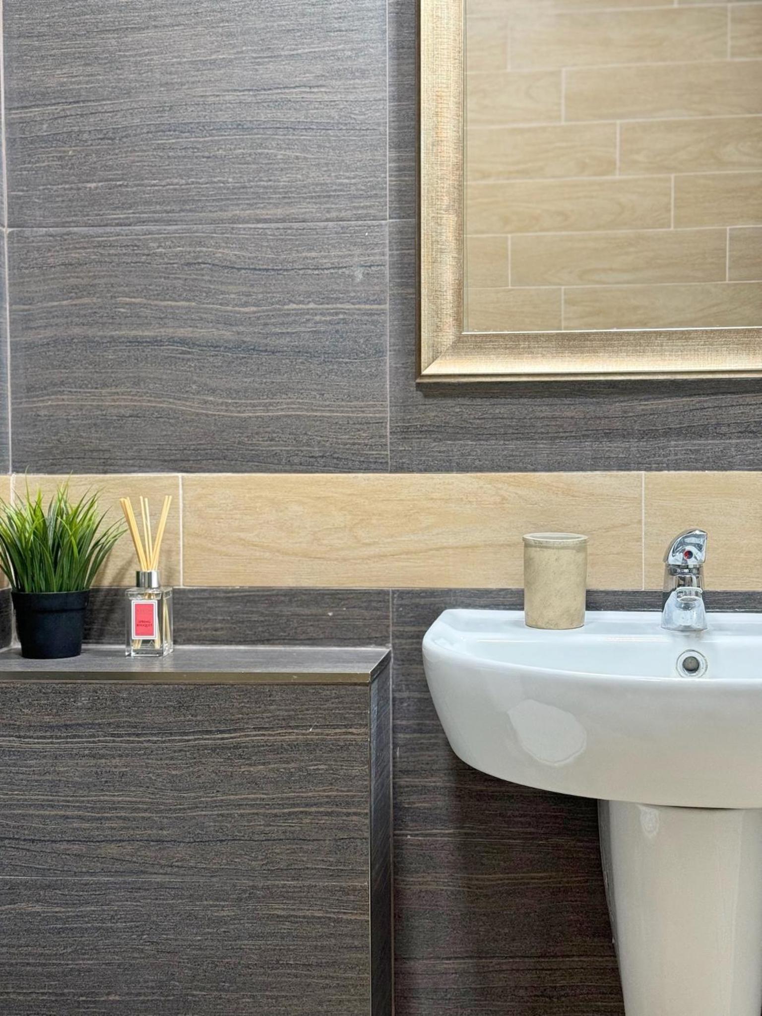 Top Centre Plovdiv Apt. With Parking for 4 Guests