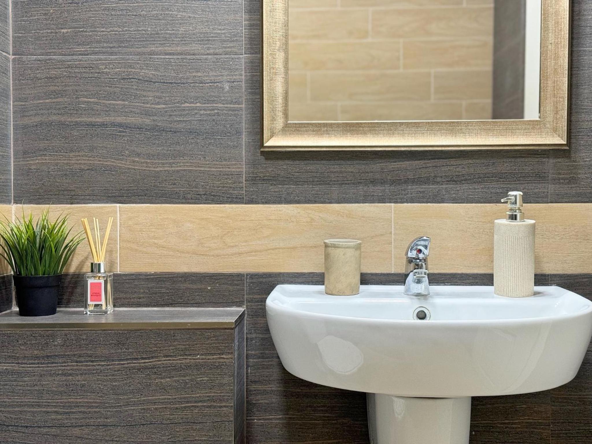 Top Centre Plovdiv Apt. With Parking for 4 Guests