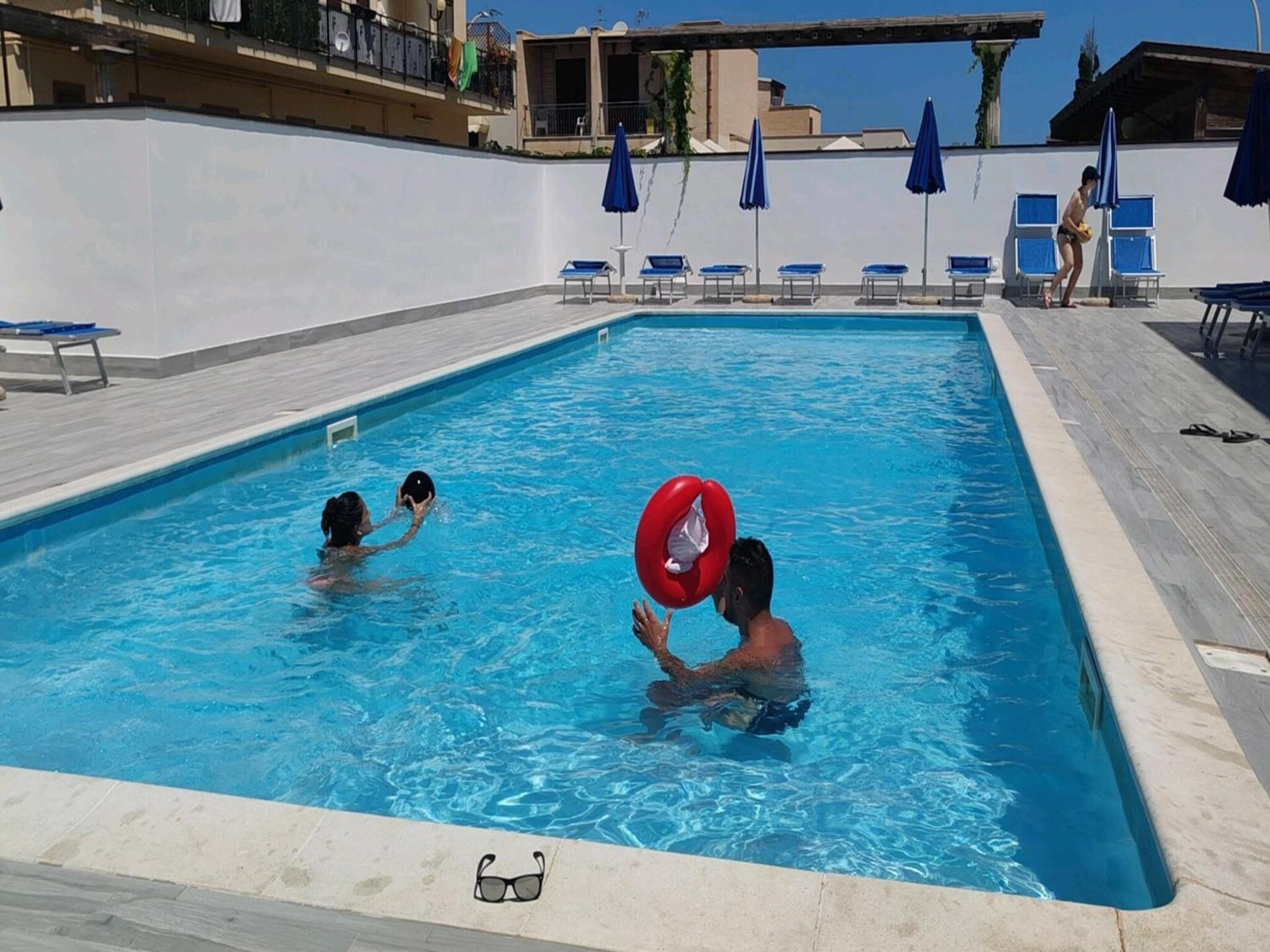 Photo 15
