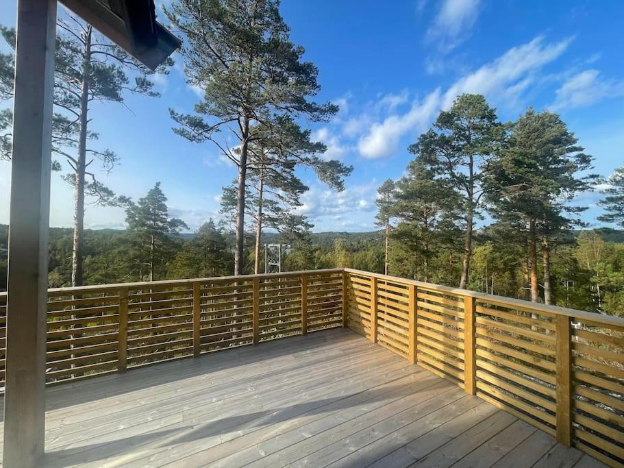 Modern cabin with a beautiful view – Near Risør