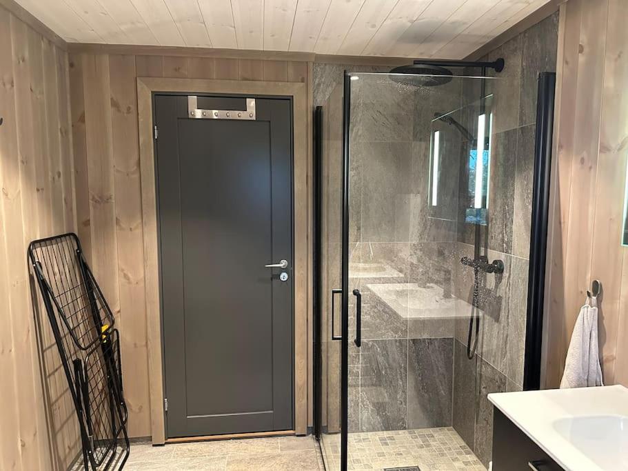 Modern cabin with a beautiful view – Near Risør