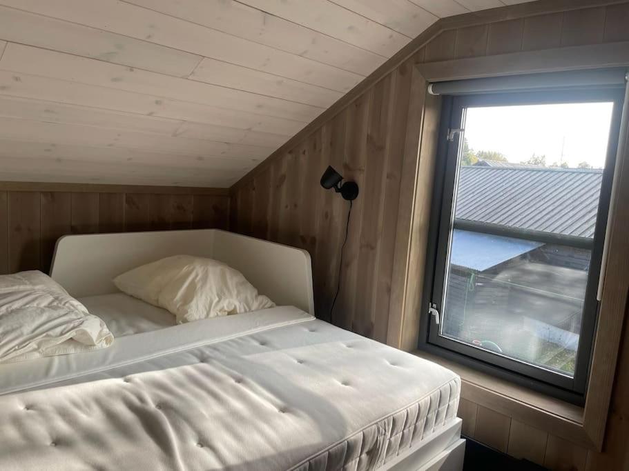 Modern cabin with a beautiful view – Near Risør